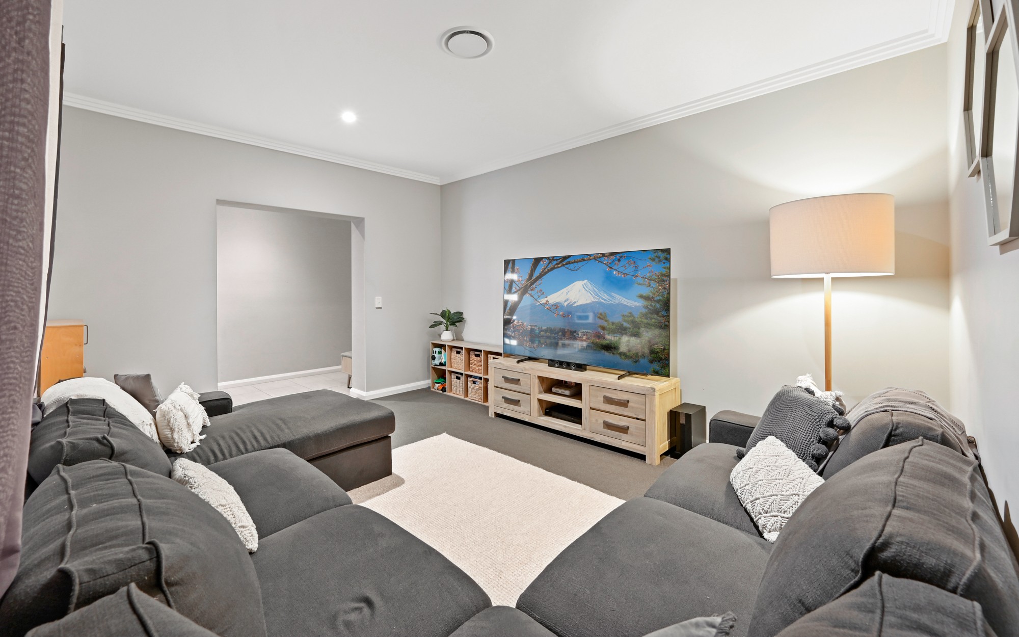 16 Shannon Way, Oran Park, NSW 2570