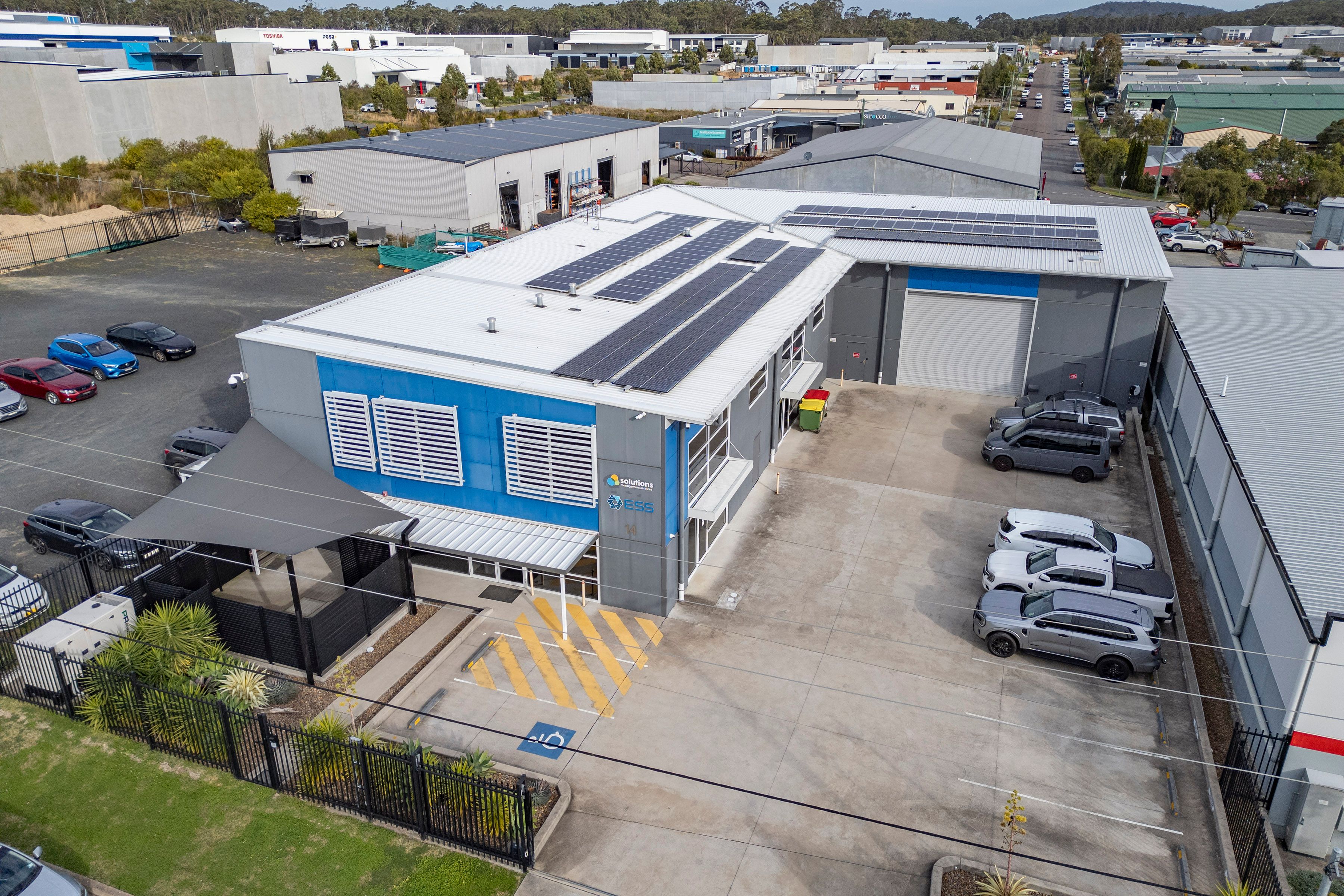 2/14 Kalaf Avenue, Morisset, NSW 2264