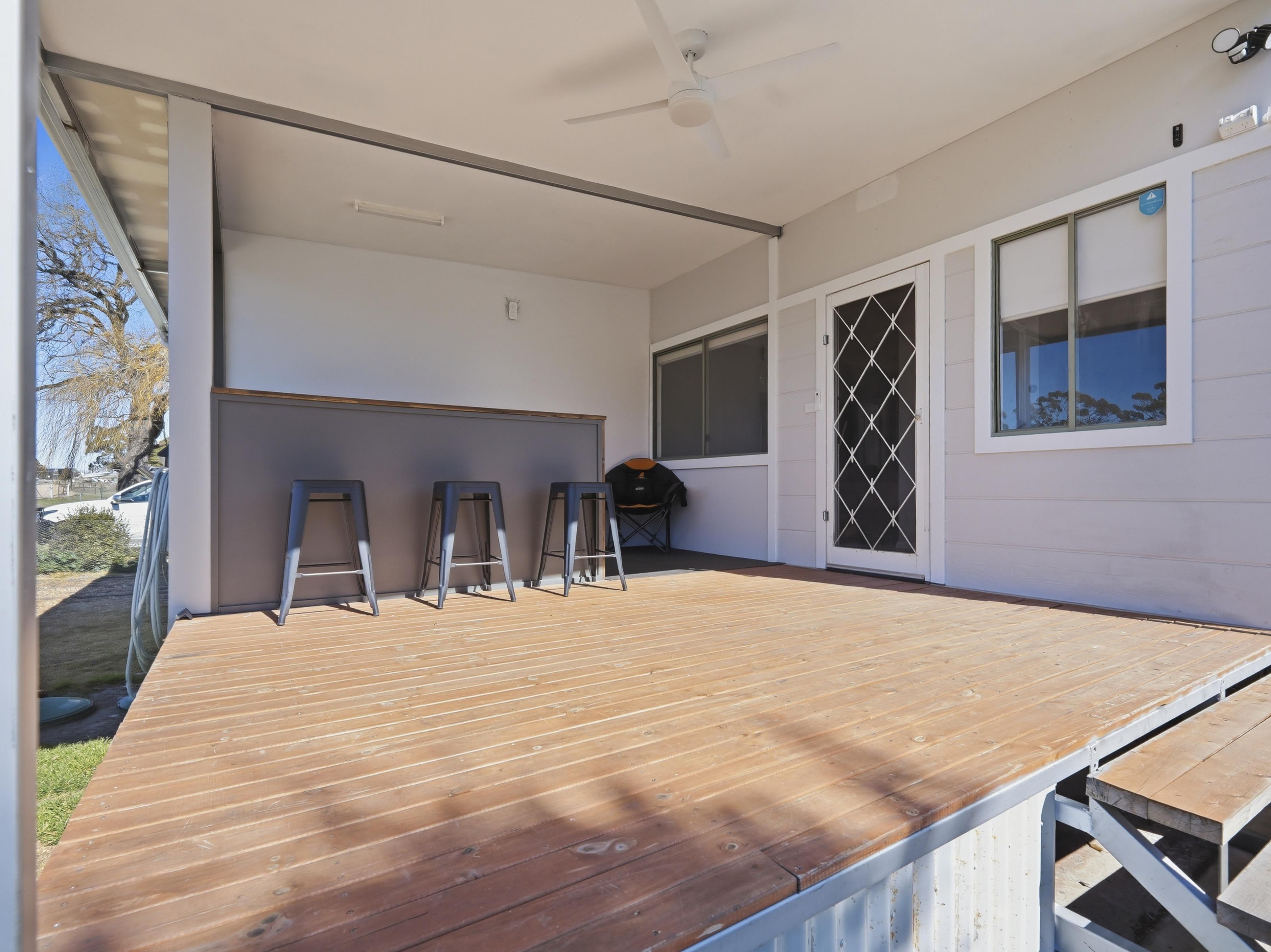 3832 Sofala Road — photo 10 of 15