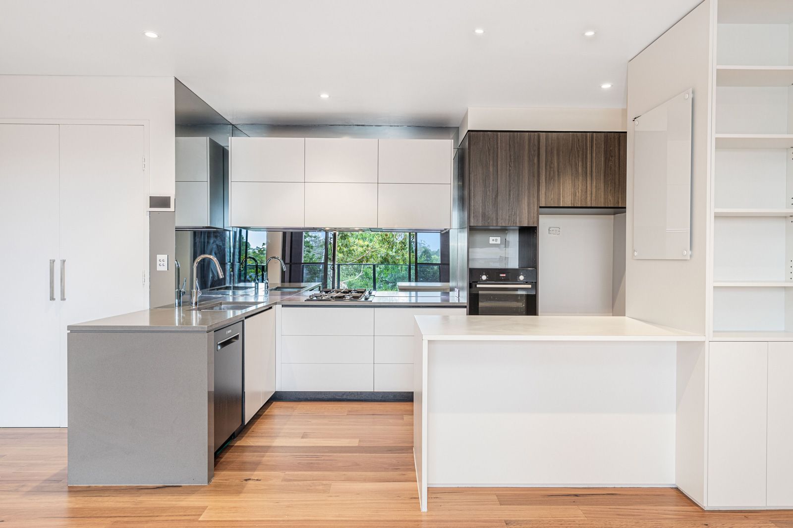 527/17-19 Memorial Avenue, St Ives, NSW 2075