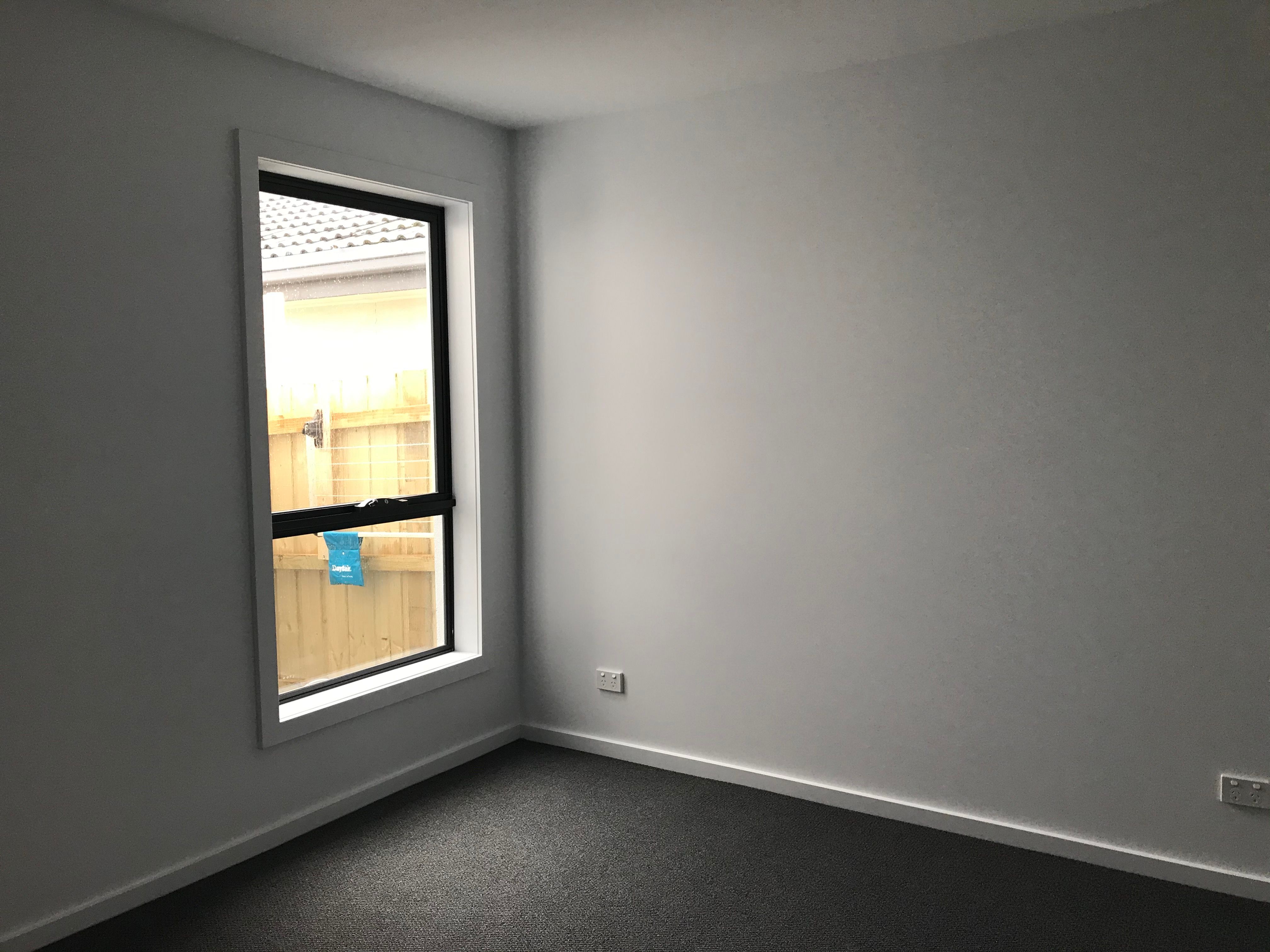 2/9 Lamb Street, Cranbourne, VIC 3977