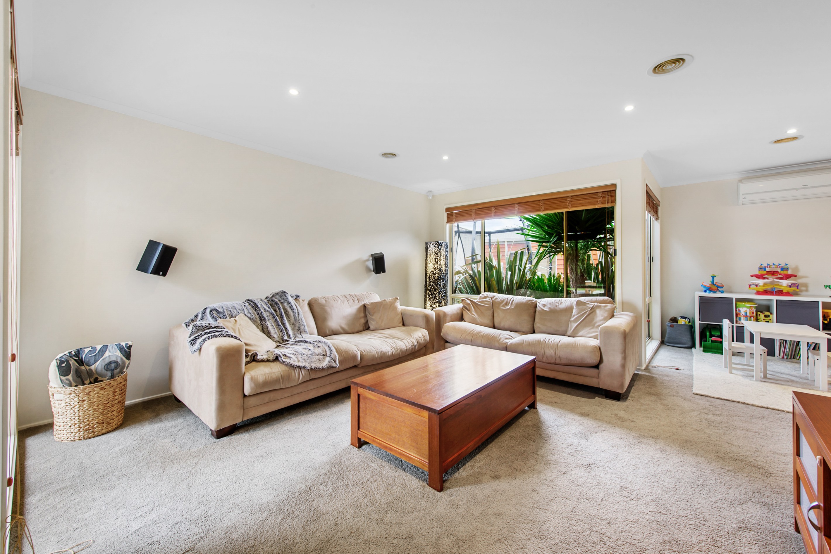 4 Kalista Avenue, Hillside, VIC 3037