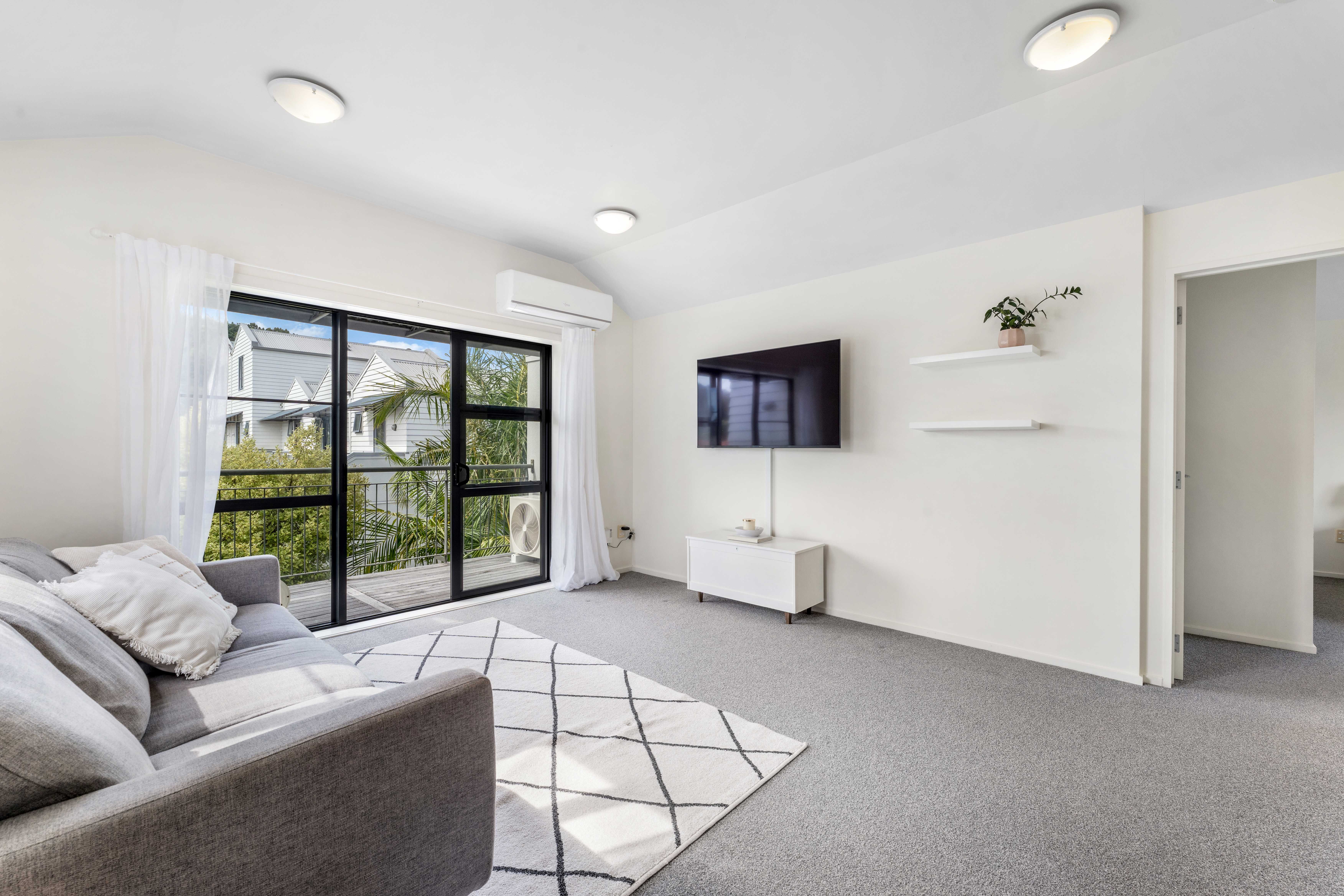 23/5 Carolina Place, Albany, North Shore City