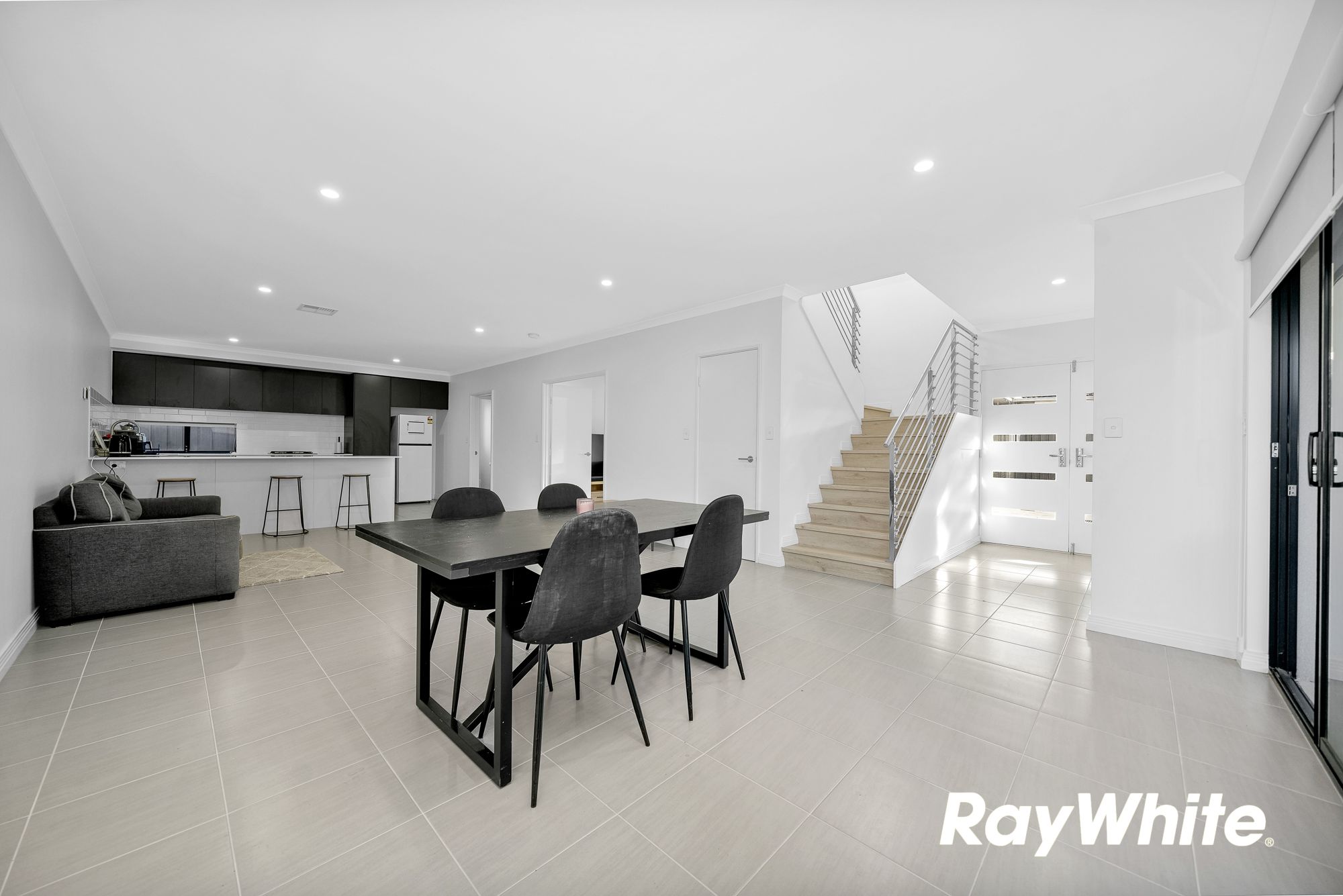 26B Southwark Way — photo 13 of 30