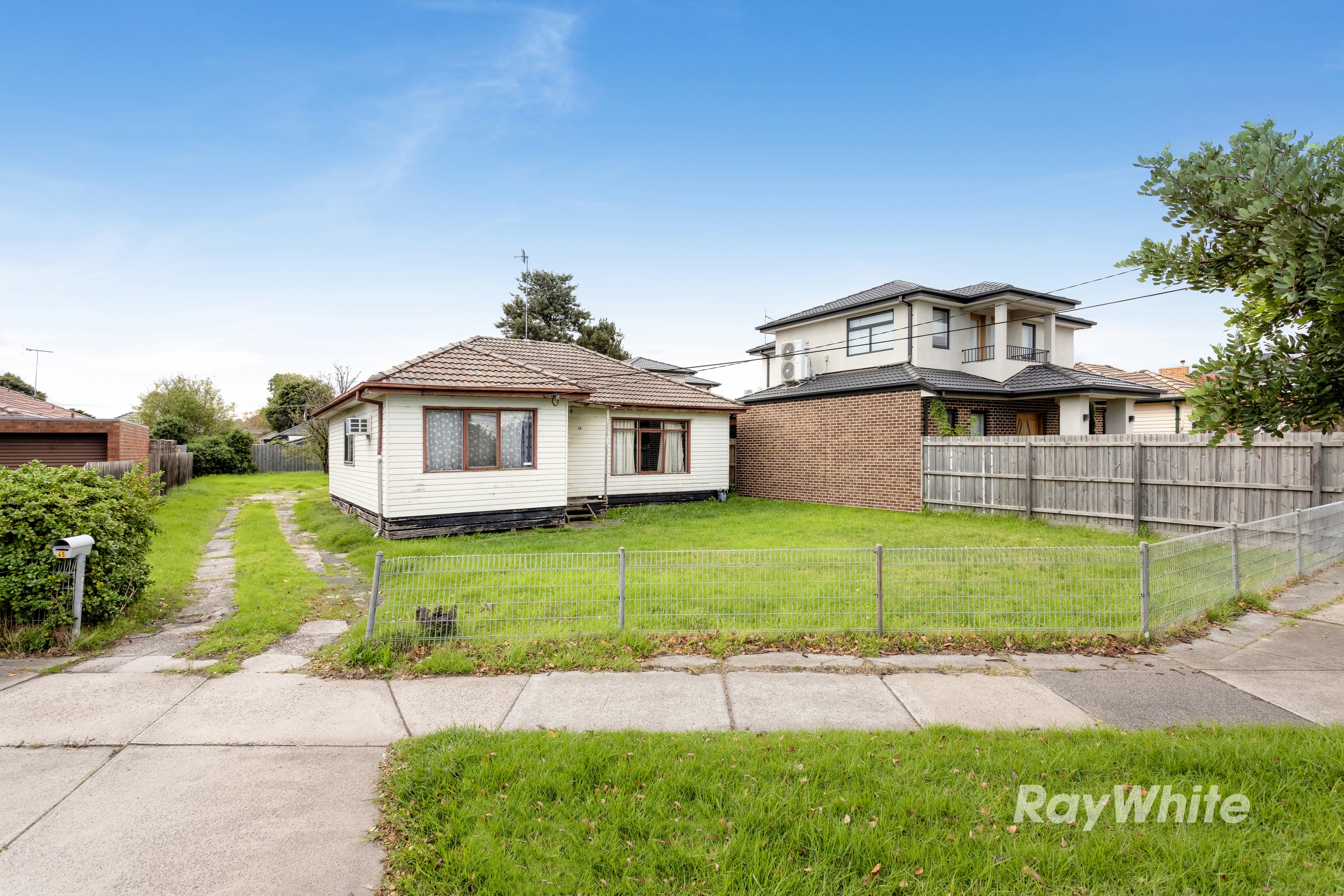 45 Carinish Road, Clayton, VIC 3168