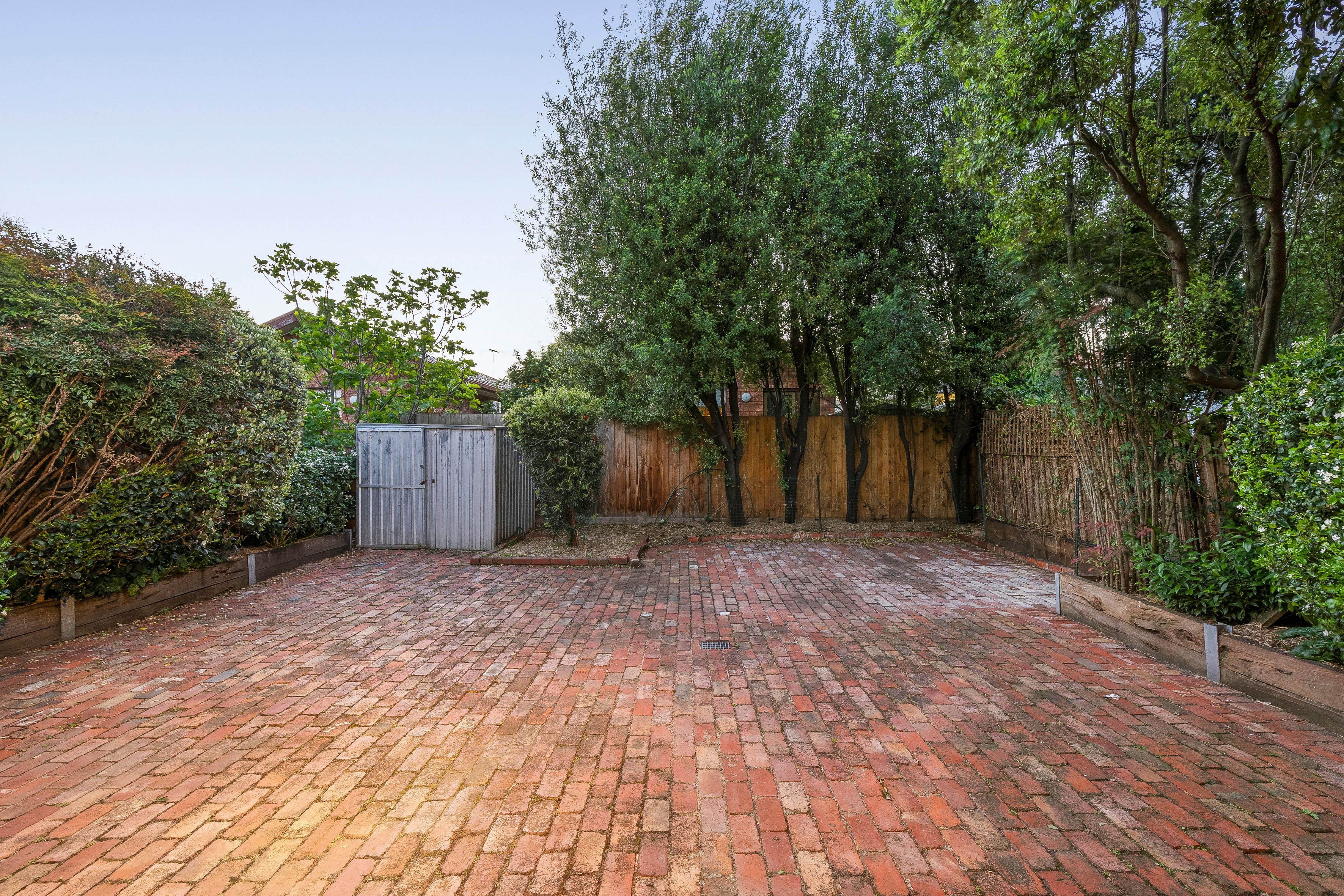 29 Fischer Street — photo 18 of 19