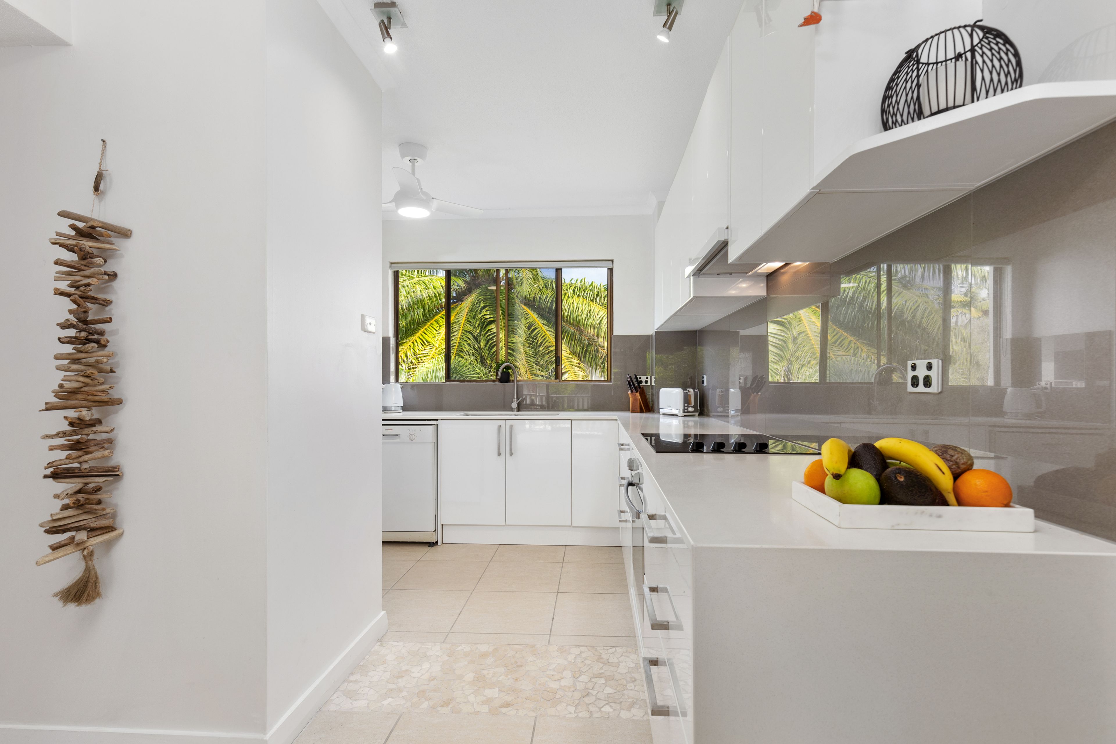 10 Davidson Street, Port Douglas QLD 4877