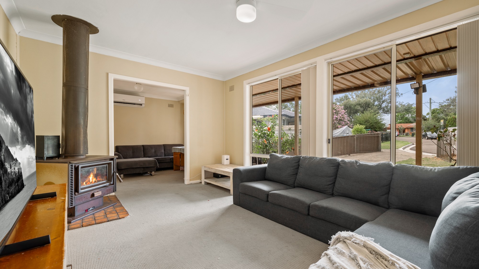 5 Mavick Crescent, Leumeah, NSW 2560
