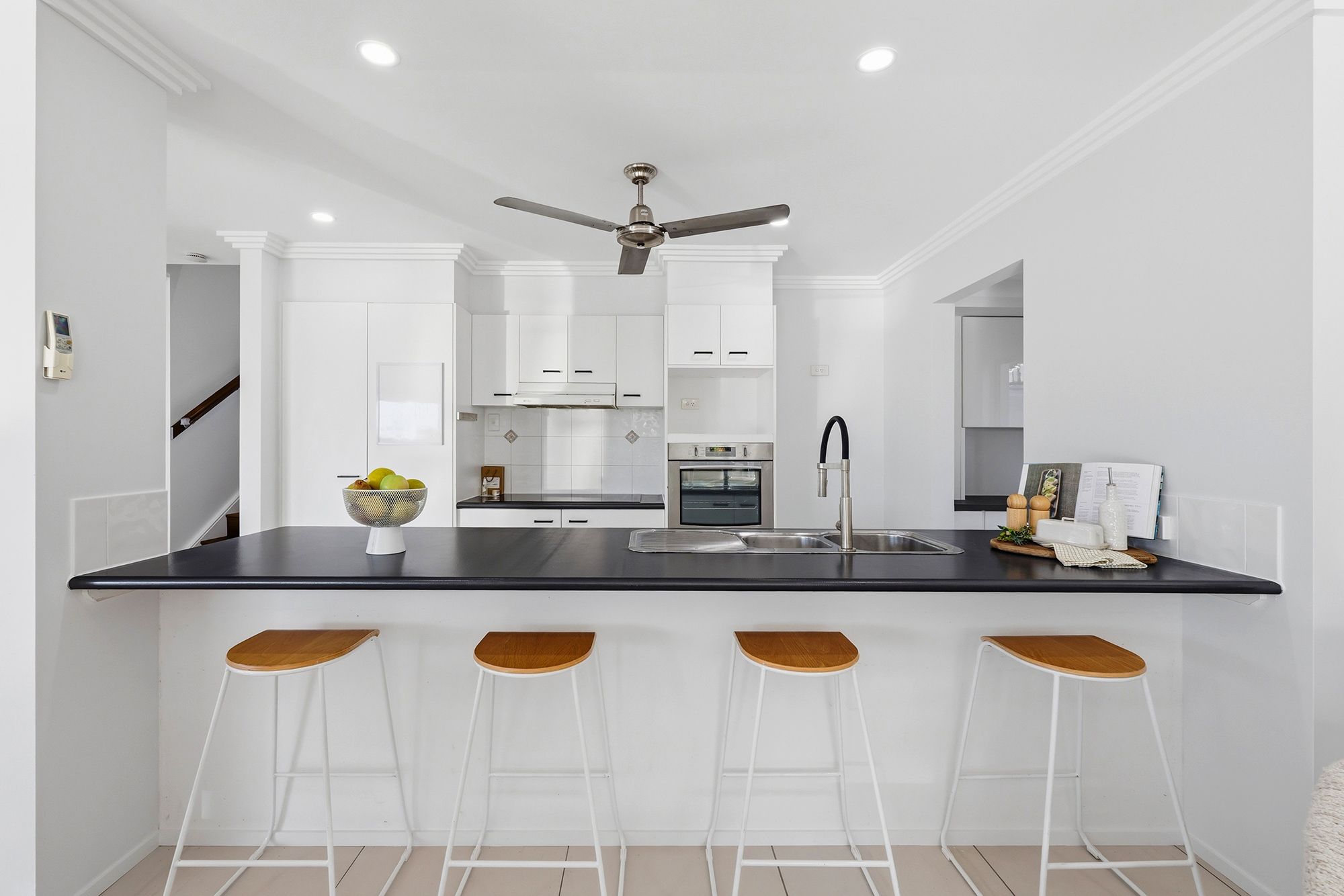 7 Highbridge Rise — photo 7 of 23