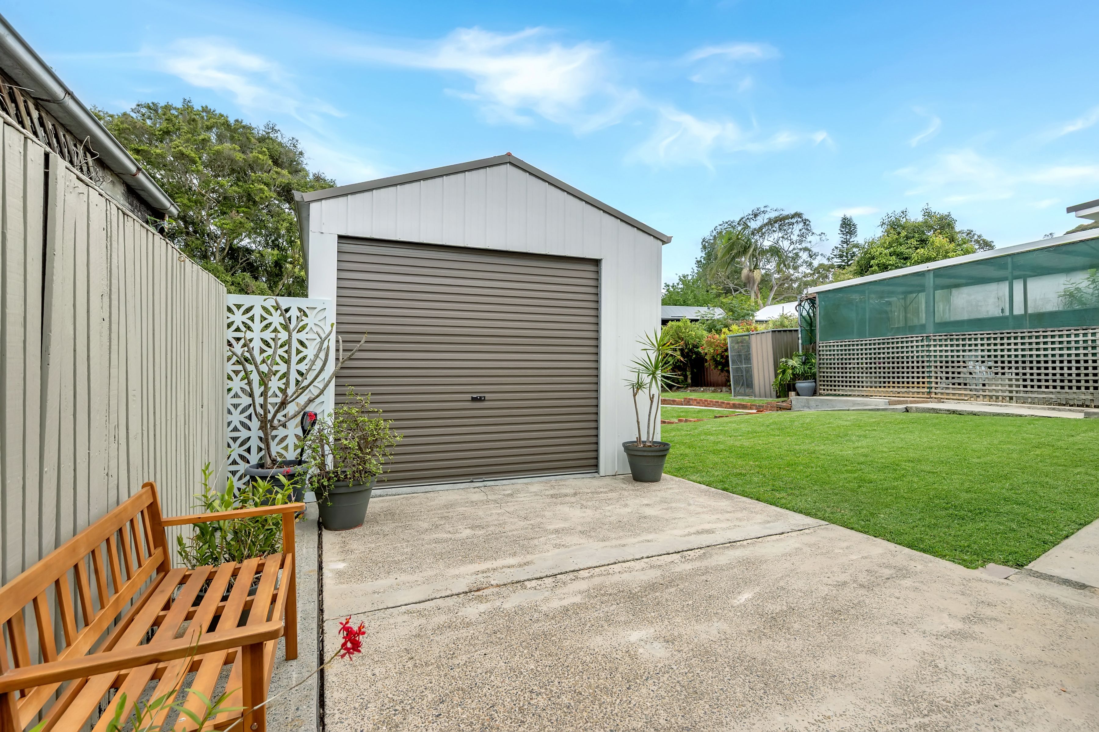 23 Hillsborough Road — photo 16 of 19