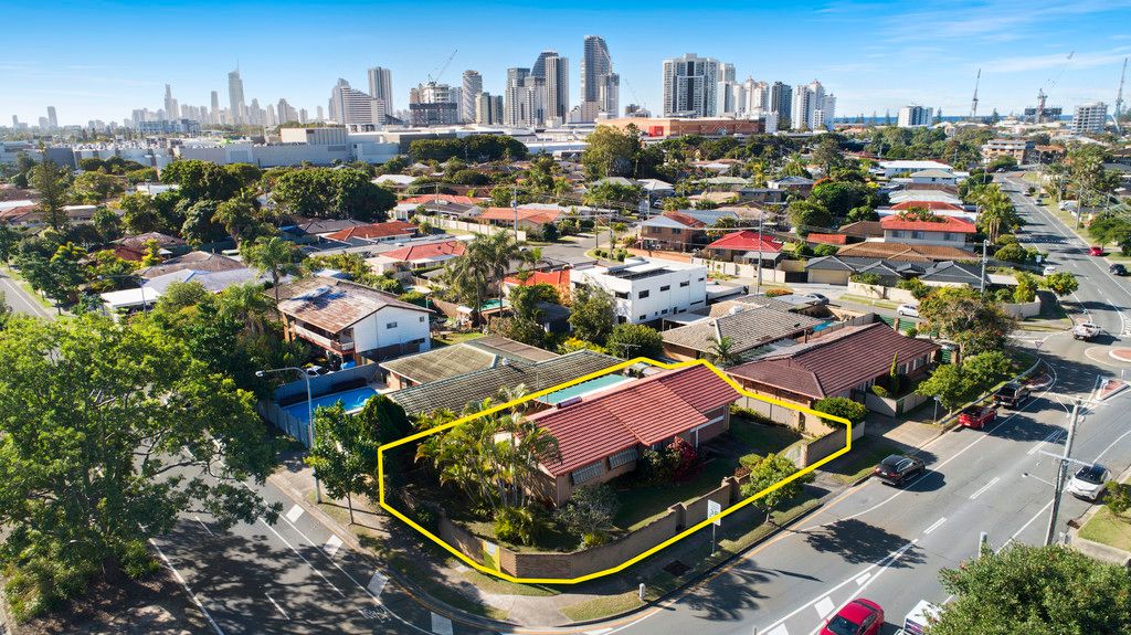 69 Surfers Avenue, Mermaid Waters QLD 4218