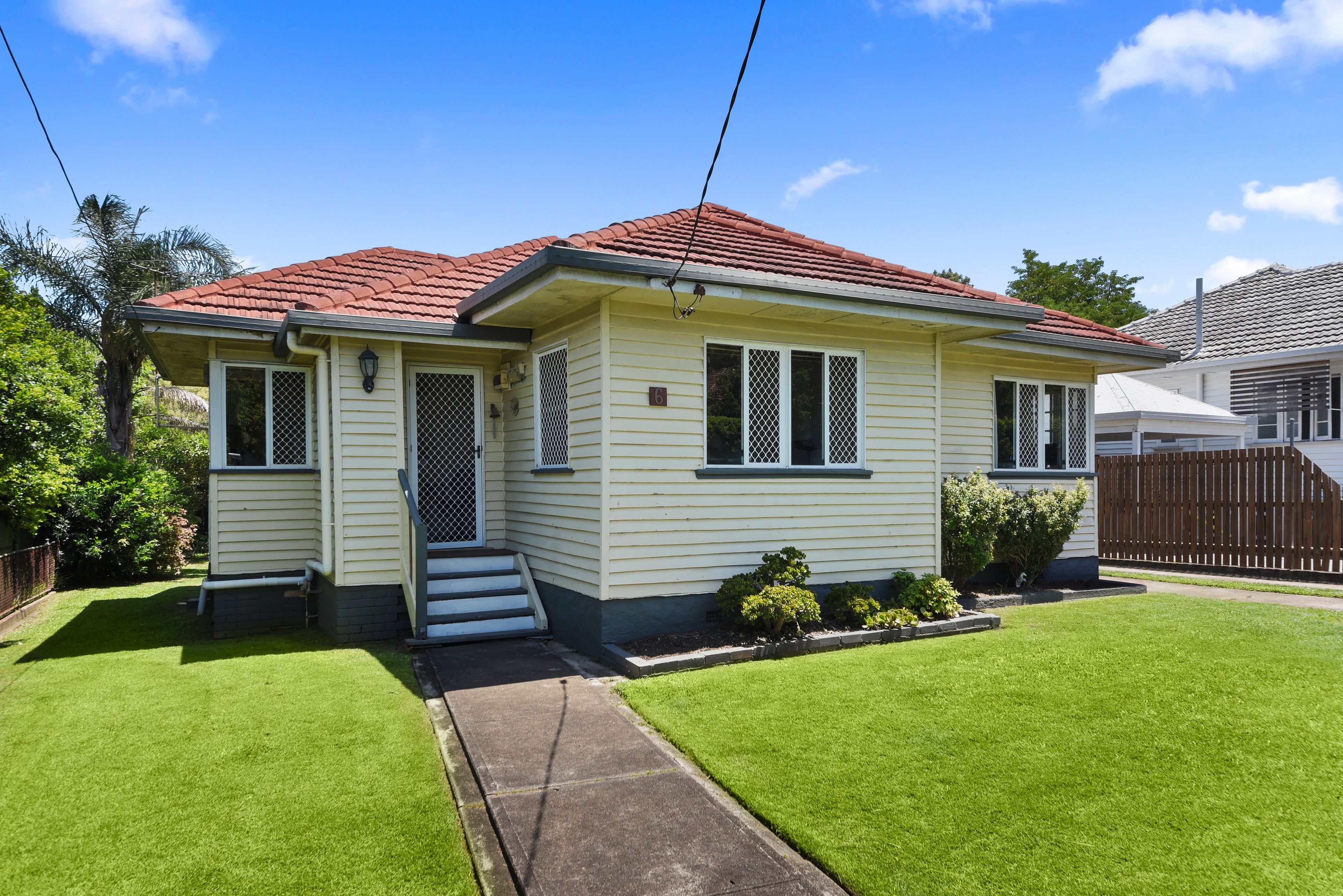 6 Mylne Street, Chermside QLD 4032