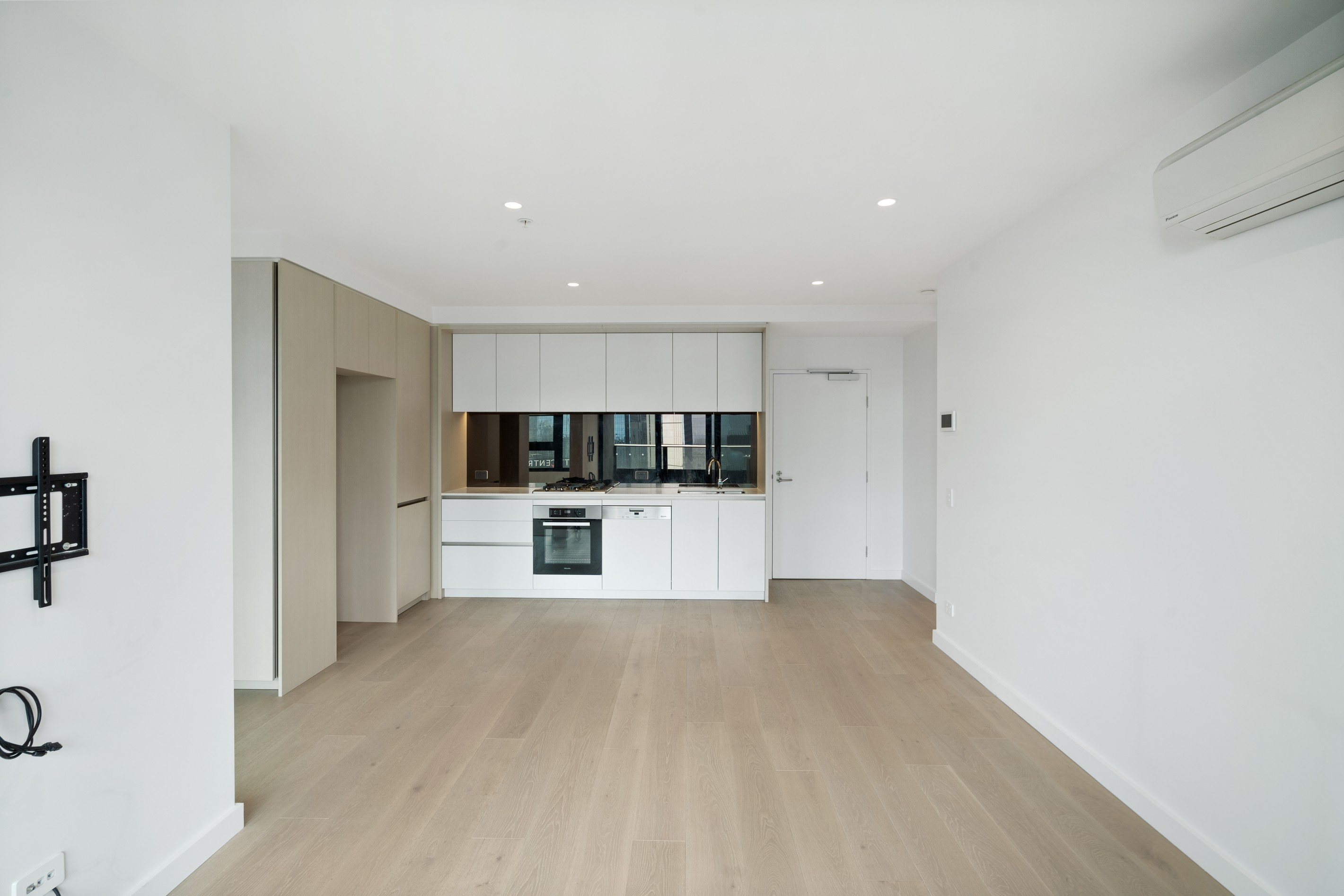 2904/628 Flinders Street, Docklands, VIC 3008