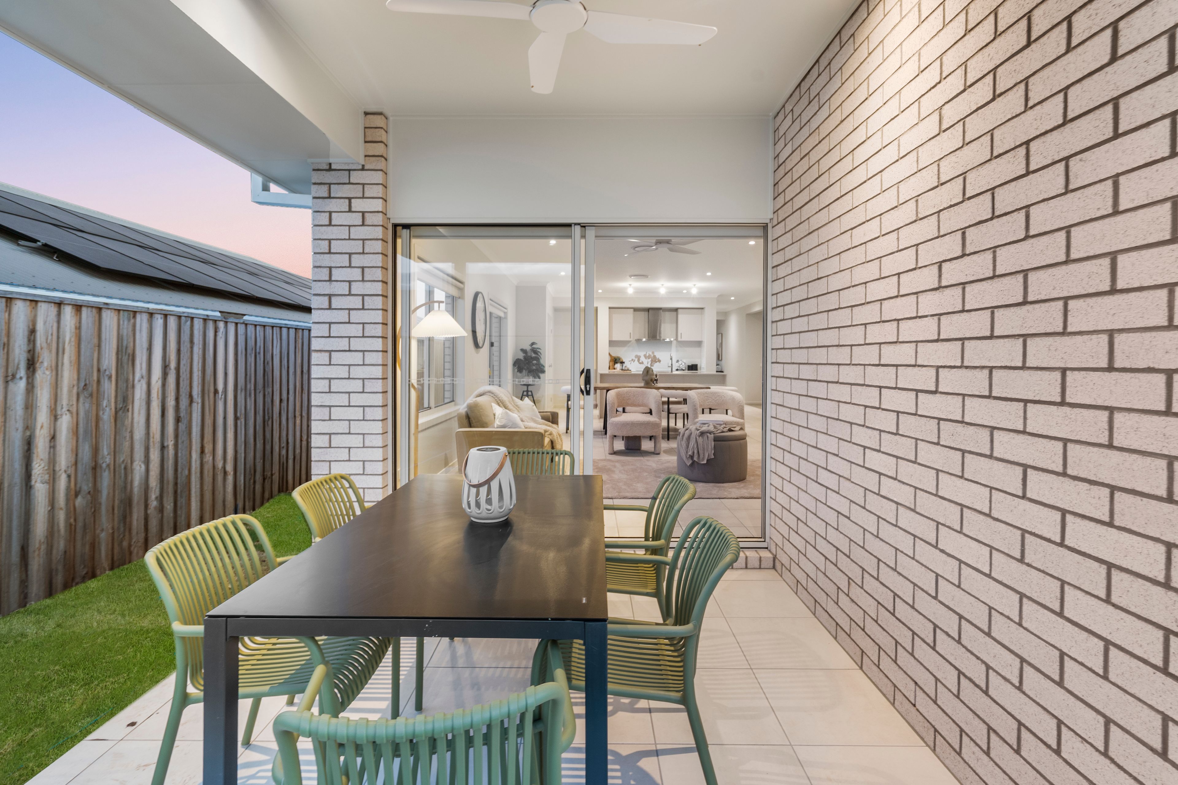 50 Carnarvon Drive — photo 16 of 23