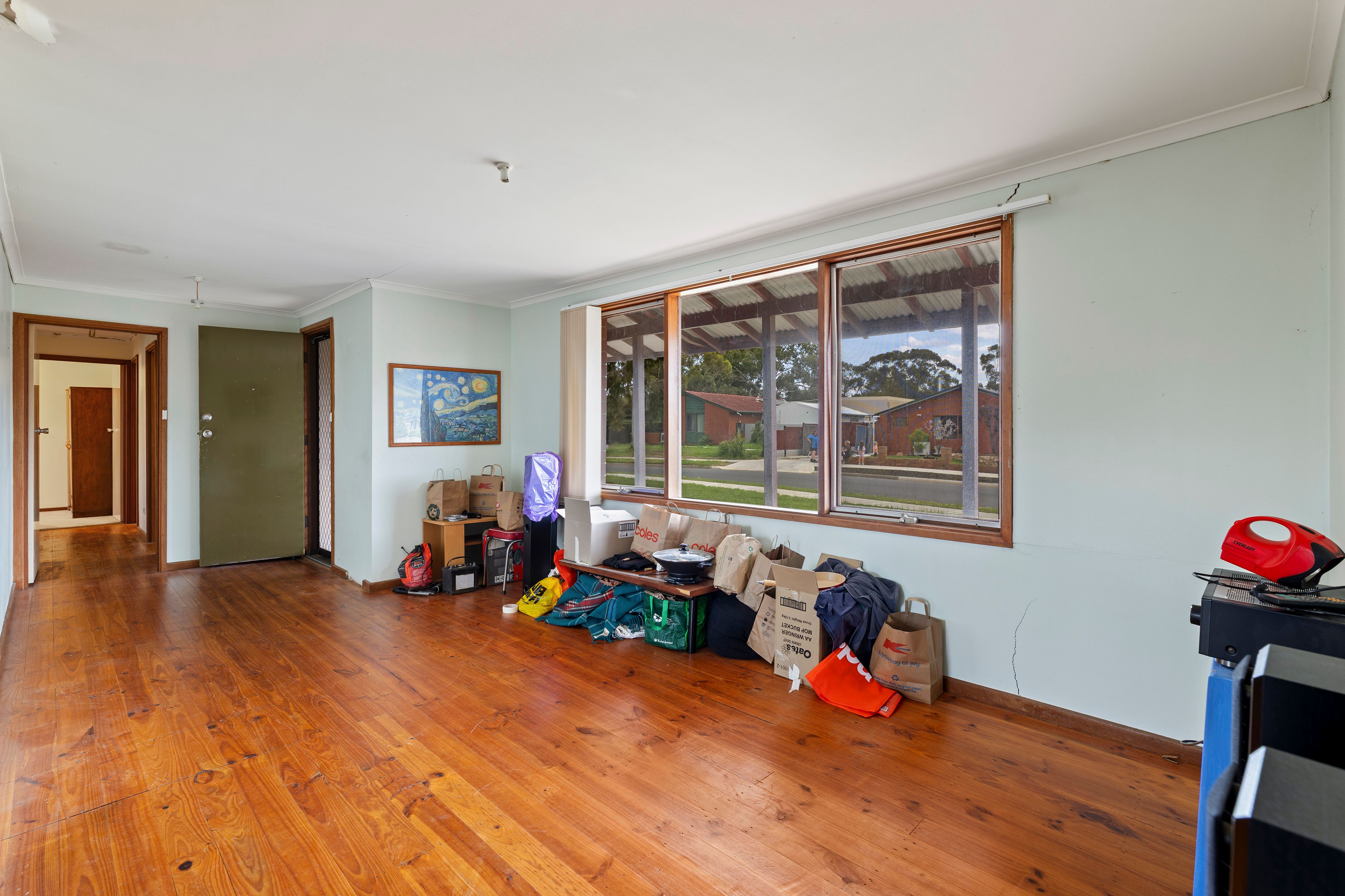 9 Karinga Crescent — photo 3 of 16