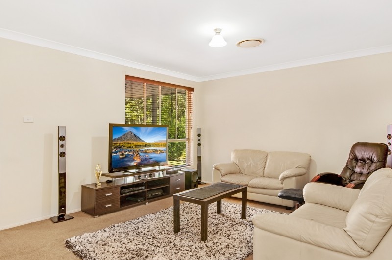 45 Barrington Drive, Woongarrah, NSW 2259