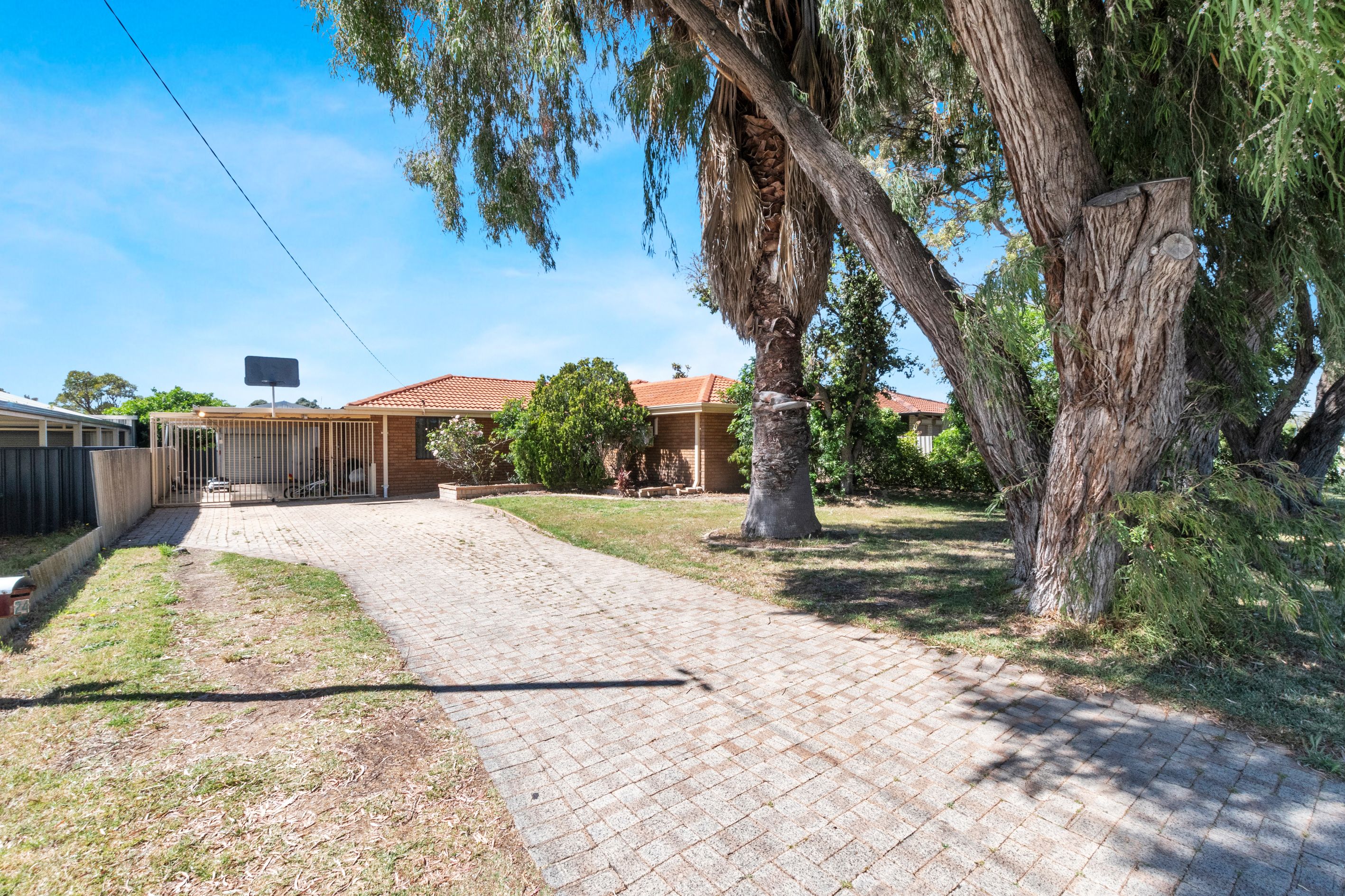 24 Cambridge Crescent — photo from Ray White Rockingham Baldivis