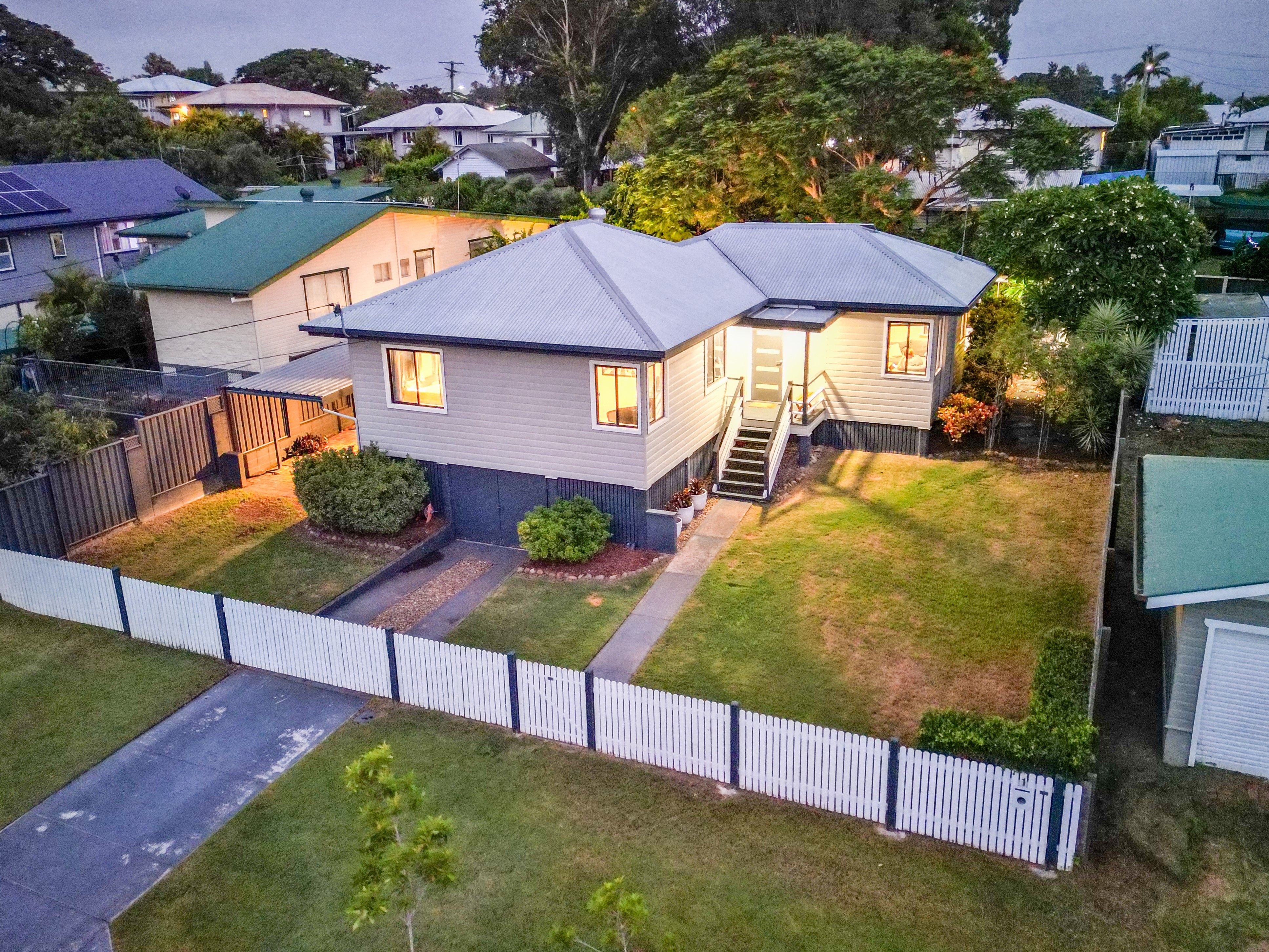 1 Chilcot Street, Silkstone QLD 4304