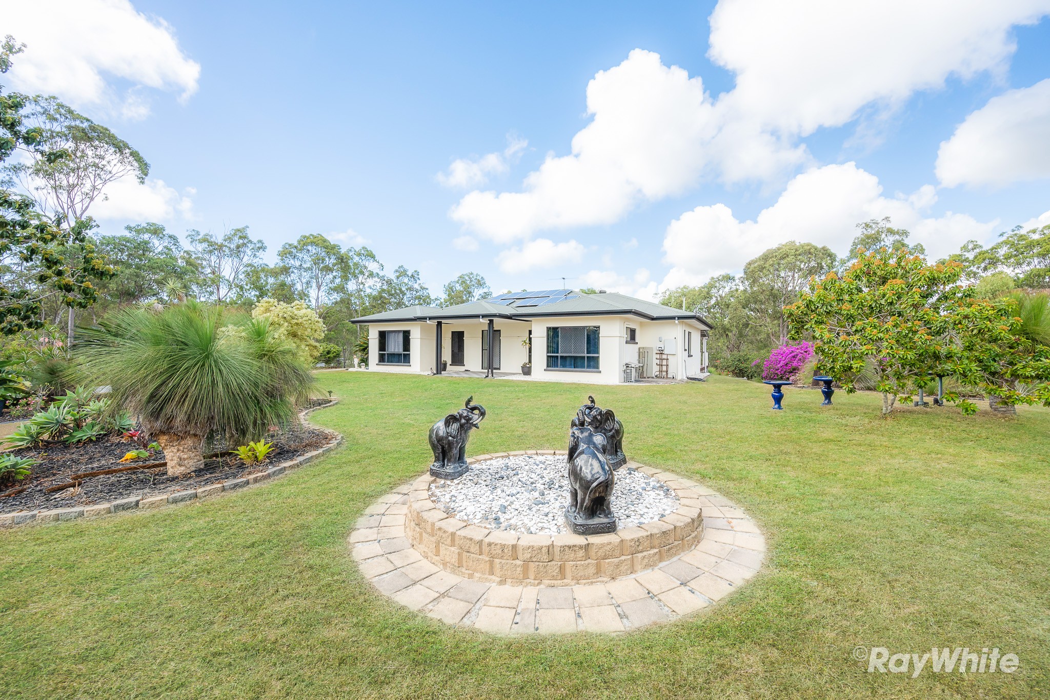80 Flora Drive, Beecher, QLD 4680