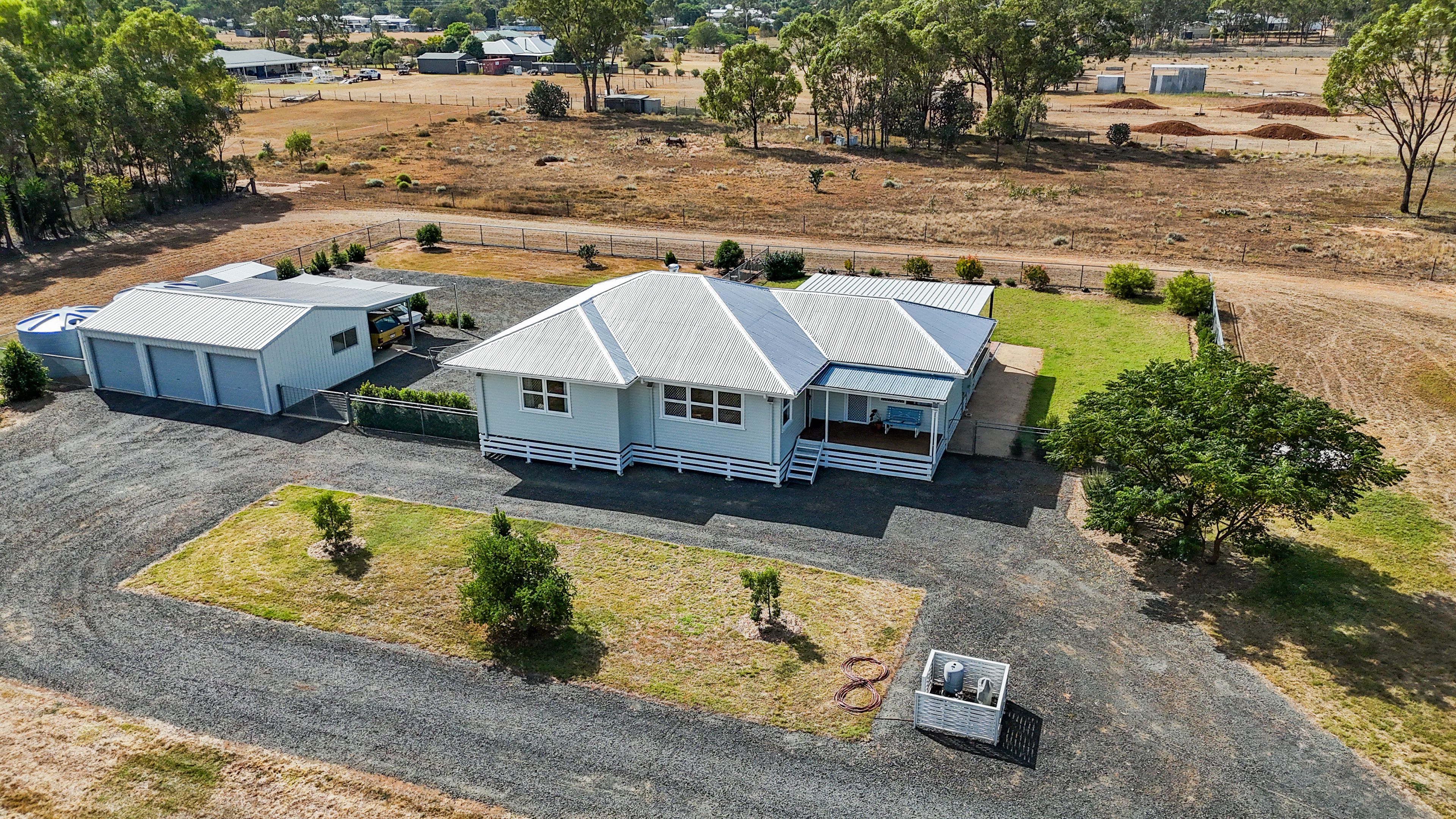 18 Rhode Court, Oakey, QLD 4401
