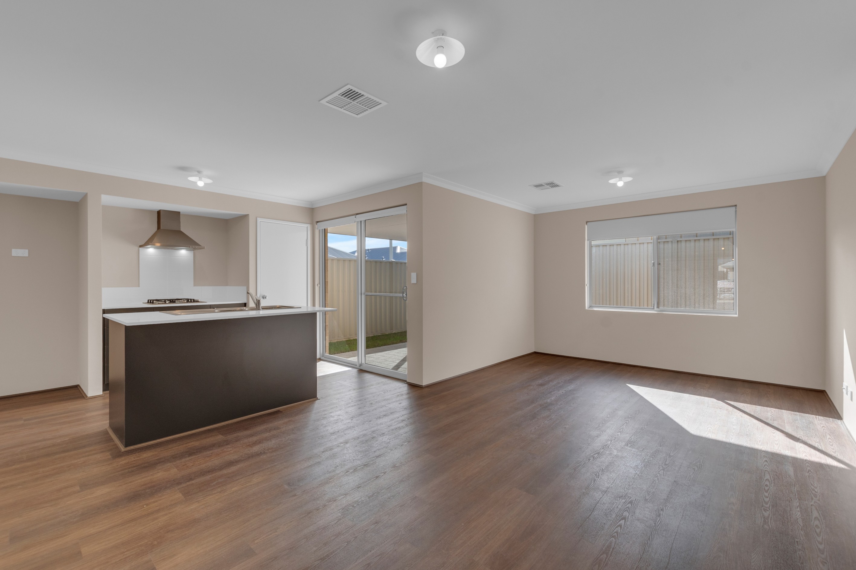 85 Moncrieff Parade, Golden Bay, WA 6174