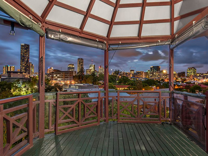 17A Royal Avenue, Spring Hill QLD 4000