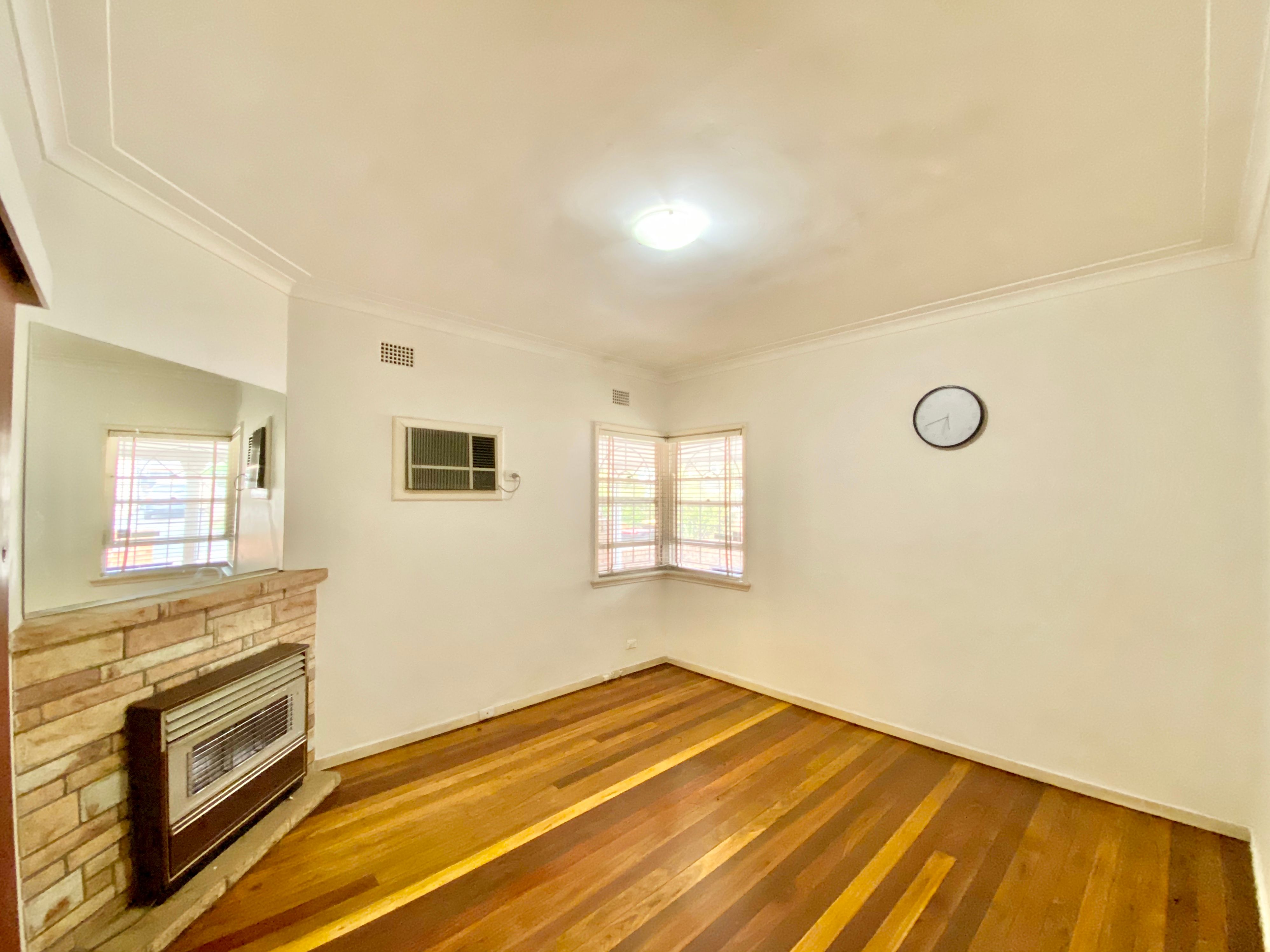 37 Napoleon Street, Riverwood, NSW 2210