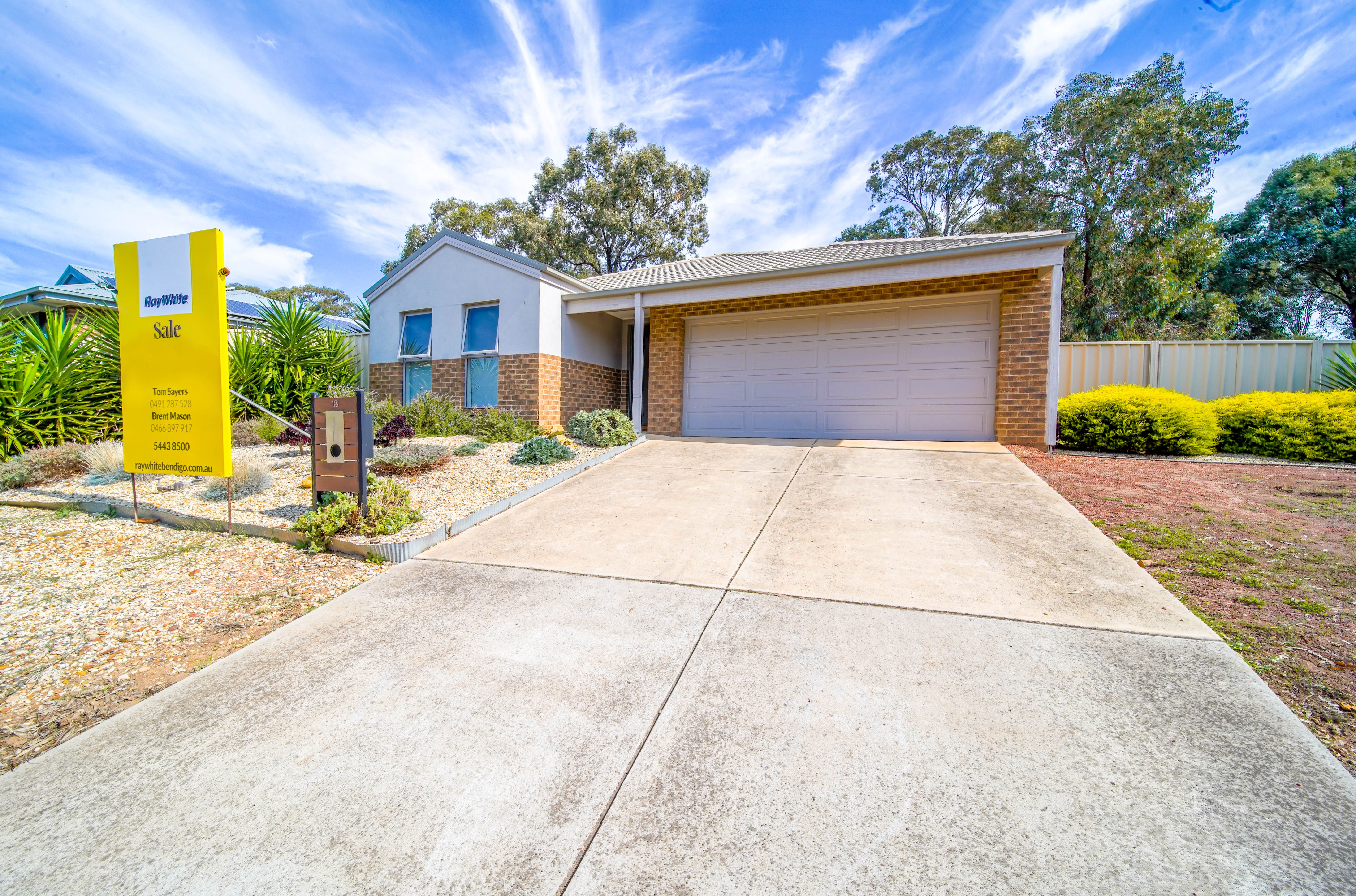 18 Melinda Street, California Gully, VIC 3556 Sold House Ray White