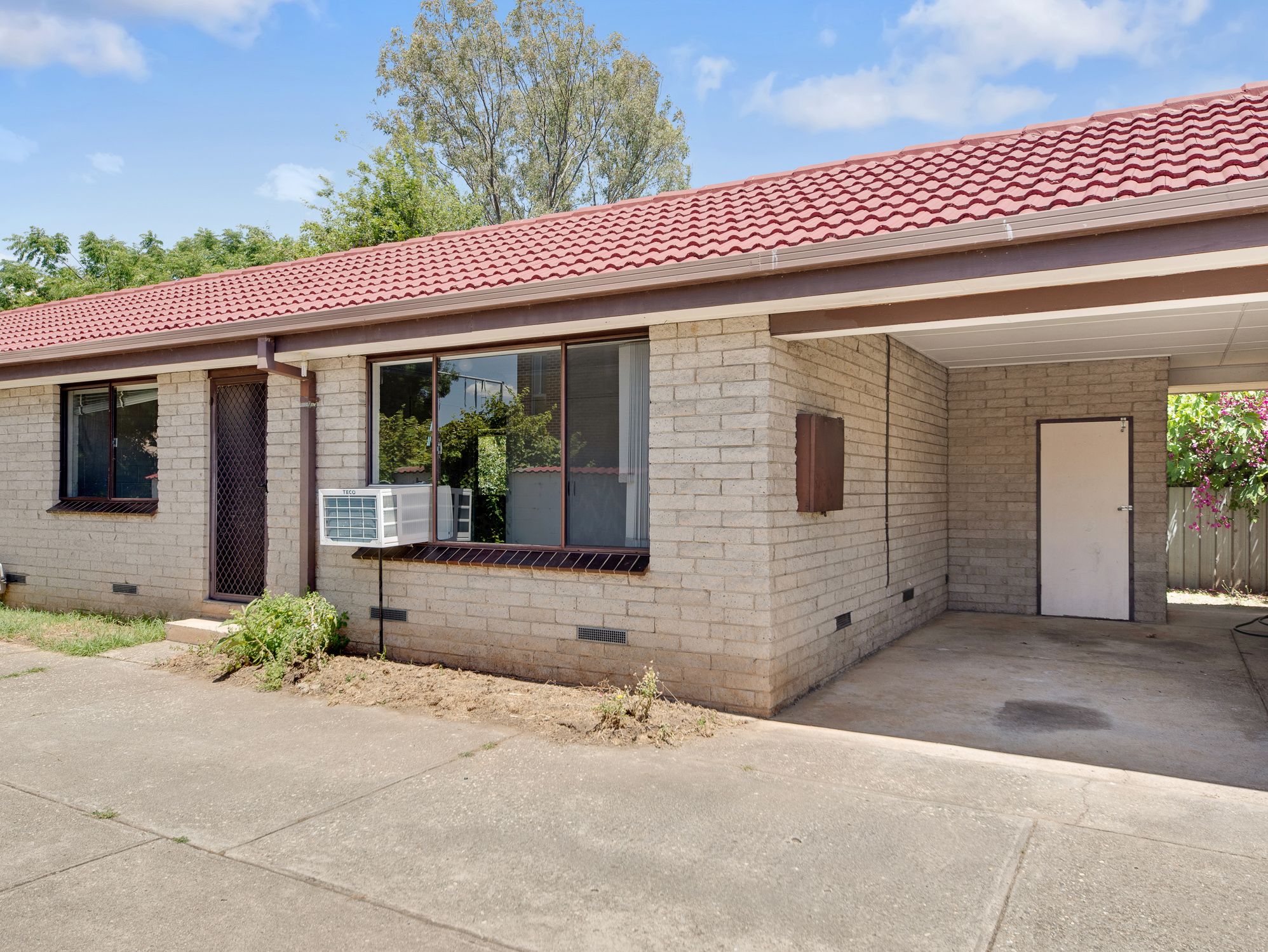 2/322 Olive Street, Albury, NSW 2640 Leased House Ray White Albury