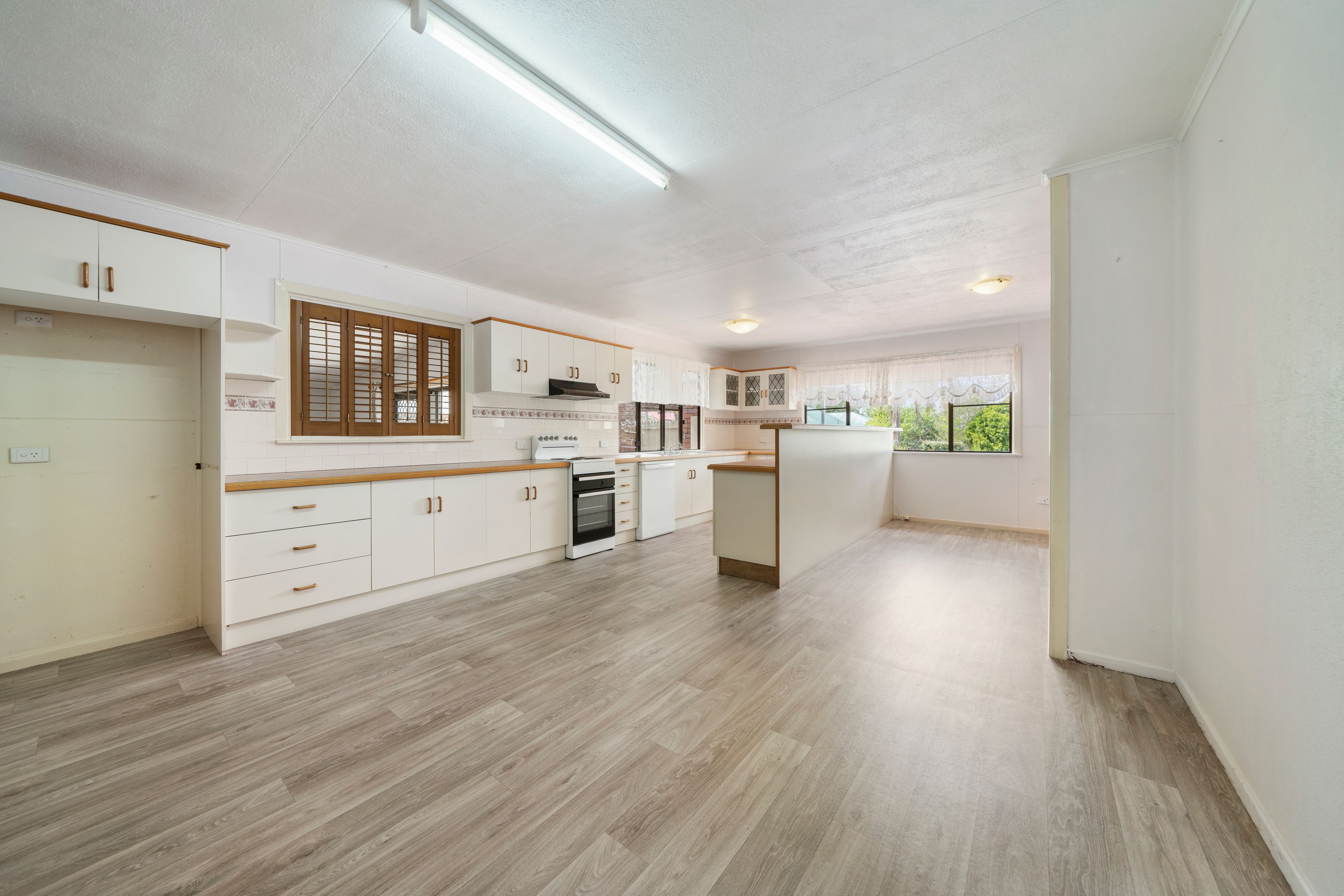 13 Holmes Street — photo 9 of 22
