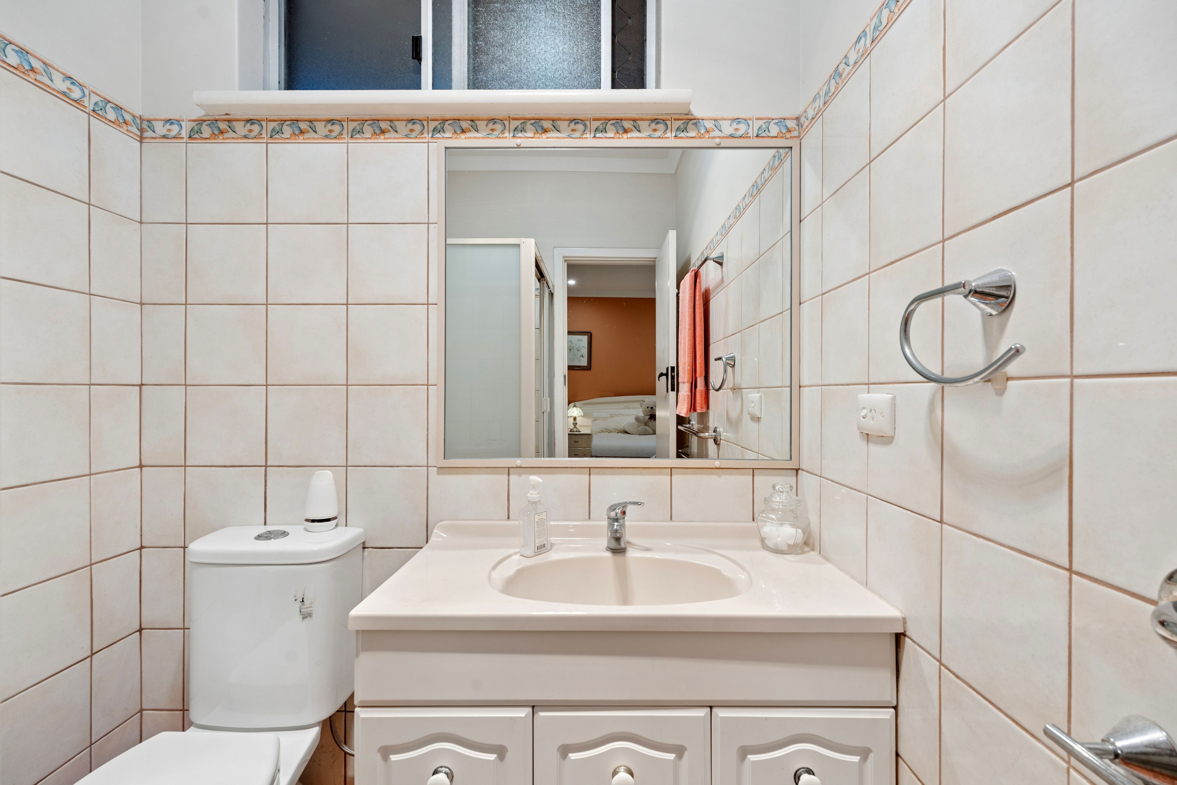 10 Crowea Street — photo 7 of 28