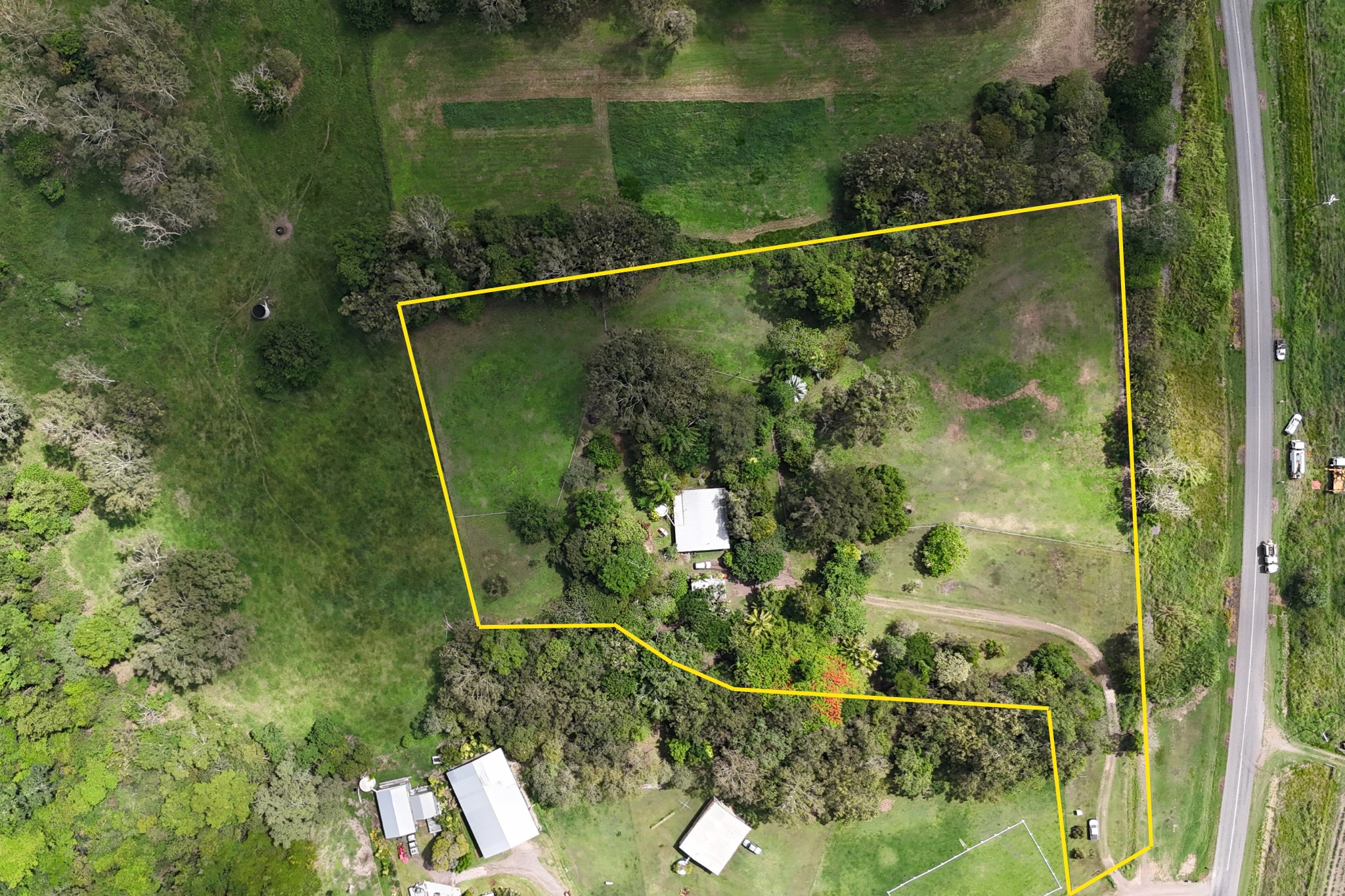 2 Rainforest Road, Sarina, QLD 4737