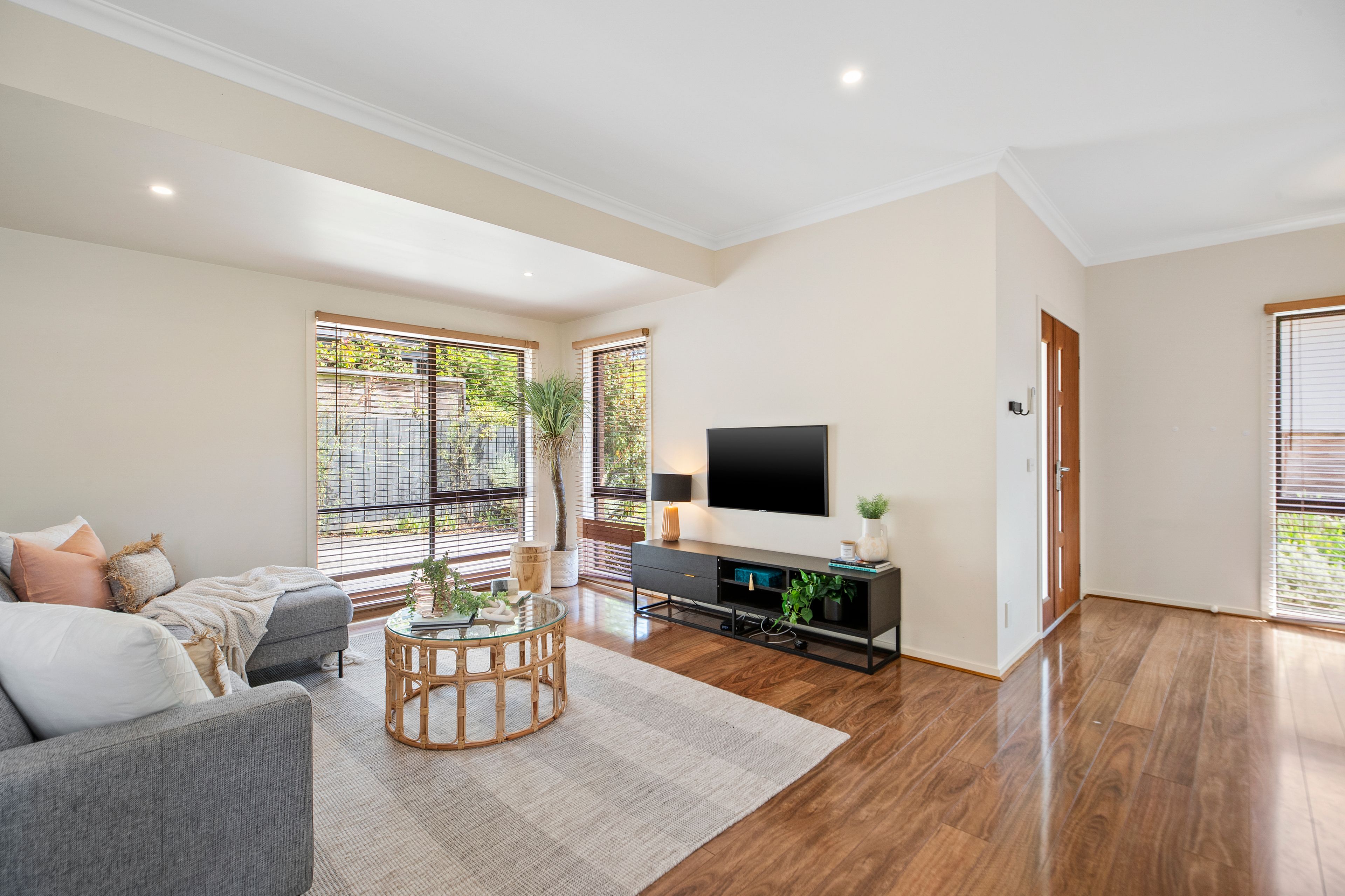 2/10 Berry Road, Bayswater North, VIC 3153