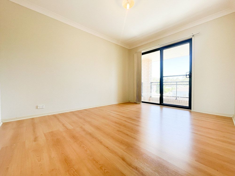 98 Ridgetop Drive, Glenmore Park, NSW 2745