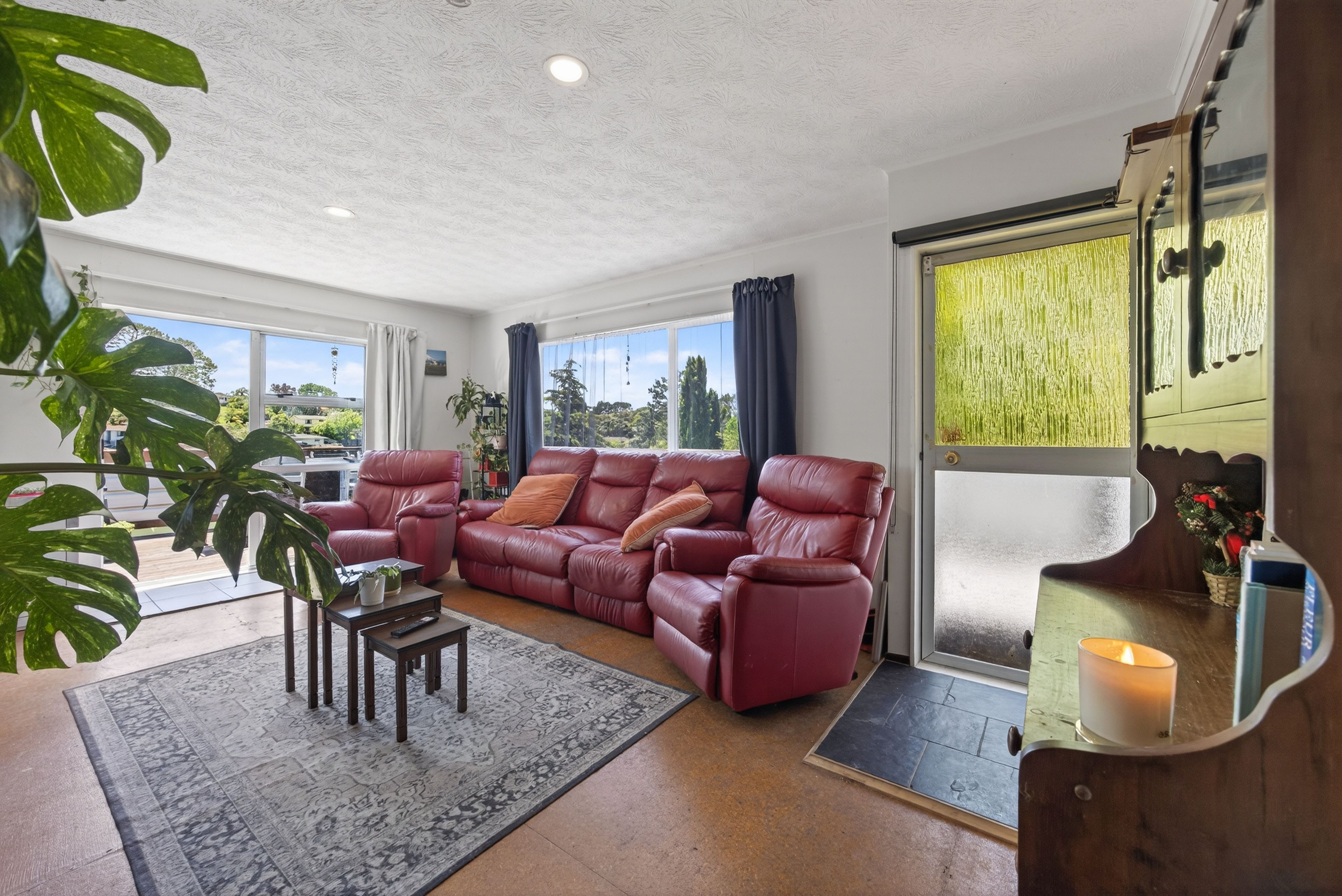 2/32A Helena Street, Massey, Waitakere City