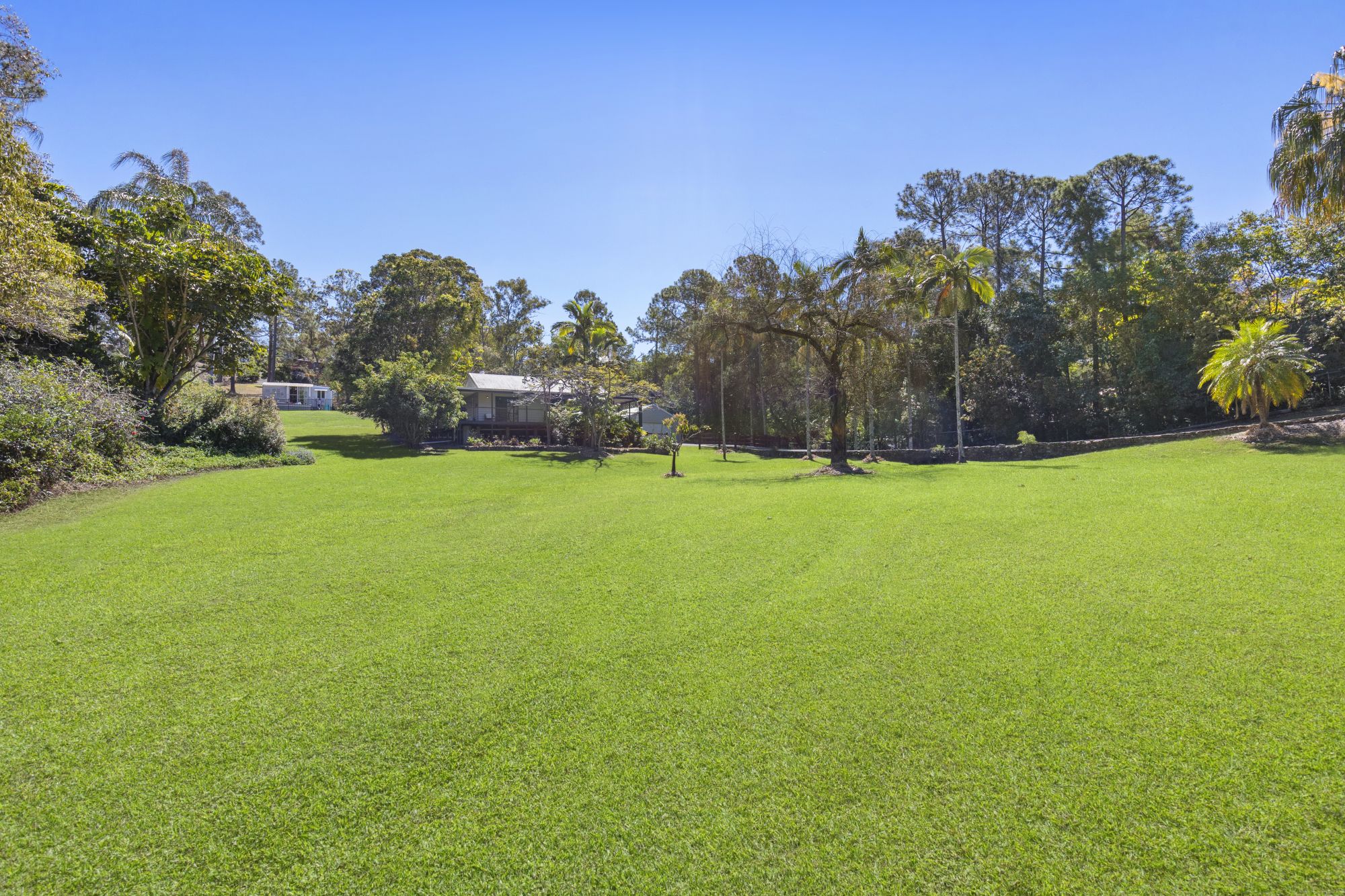 11 Connemara Road — photo 11 of 30