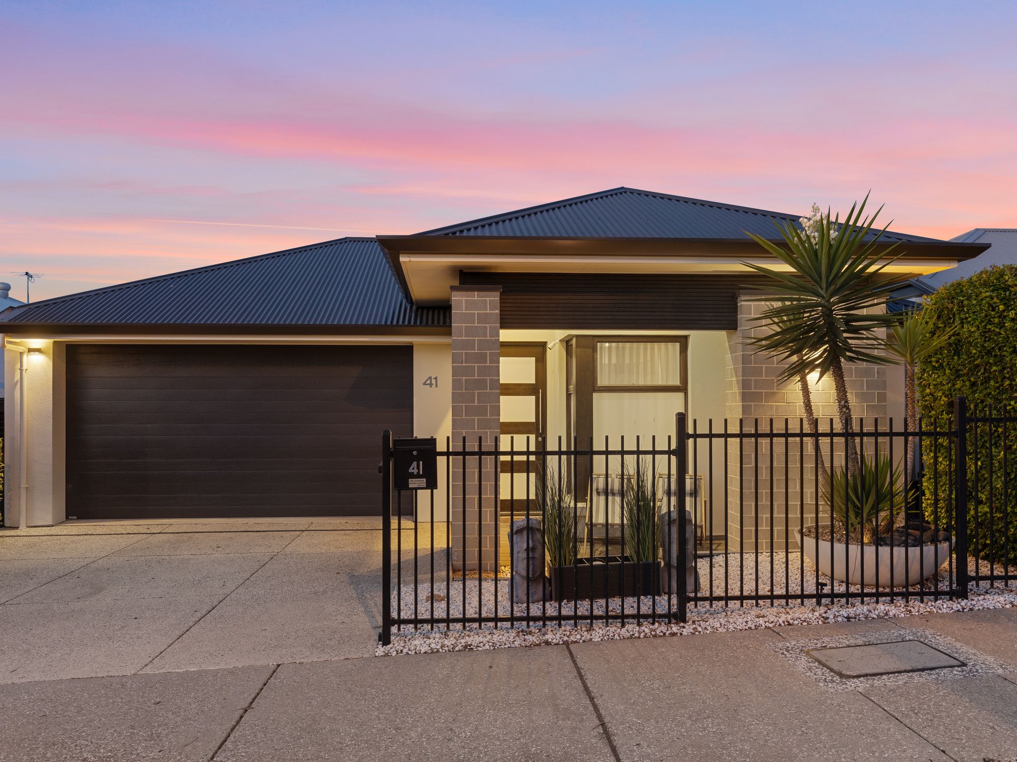 41 Vista Parade, Seaford Heights SA 5169