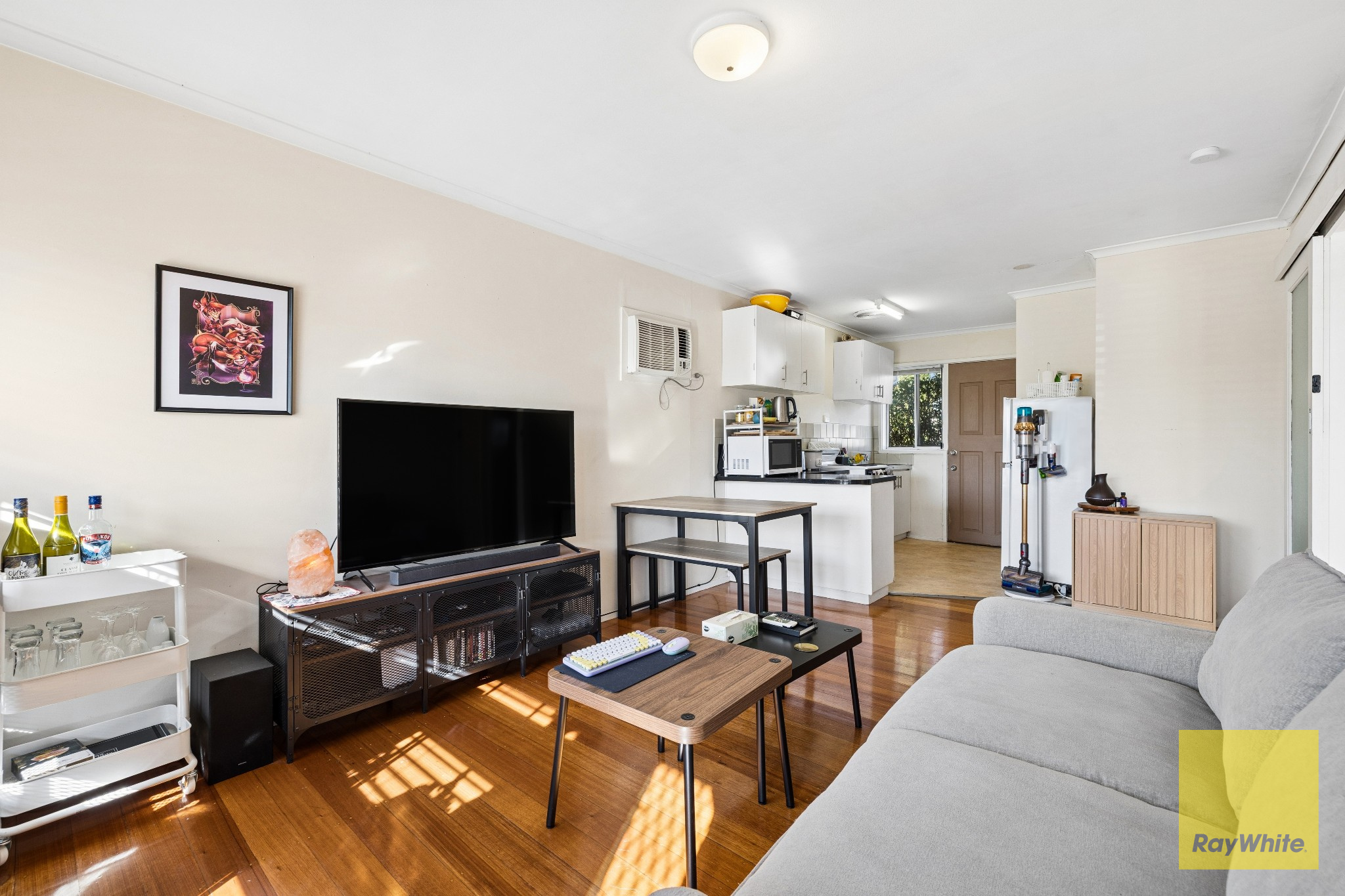 1/32 Clay Avenue — photo 4 of 20