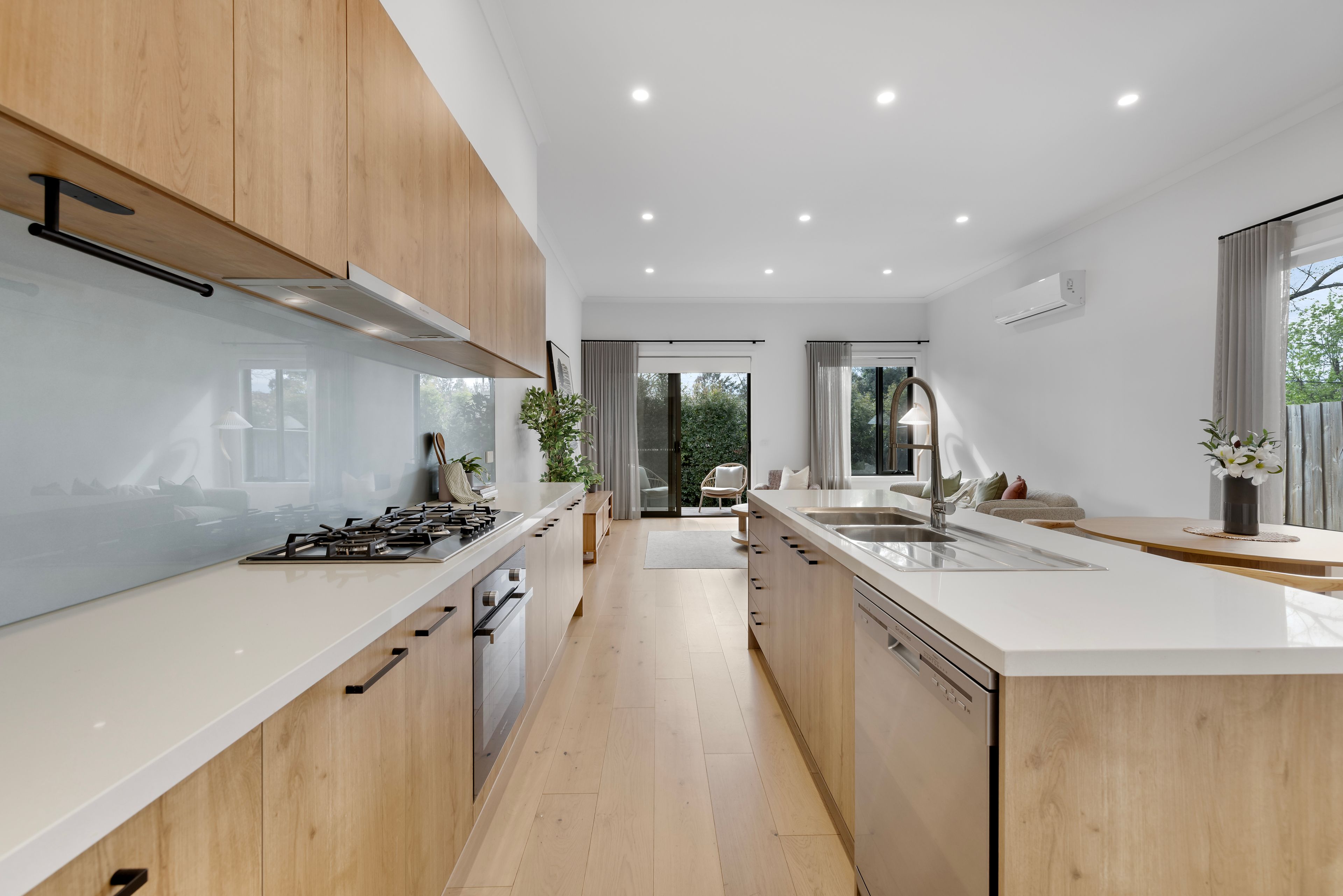 2/46 Vinter Avenue — photo 9 of 21