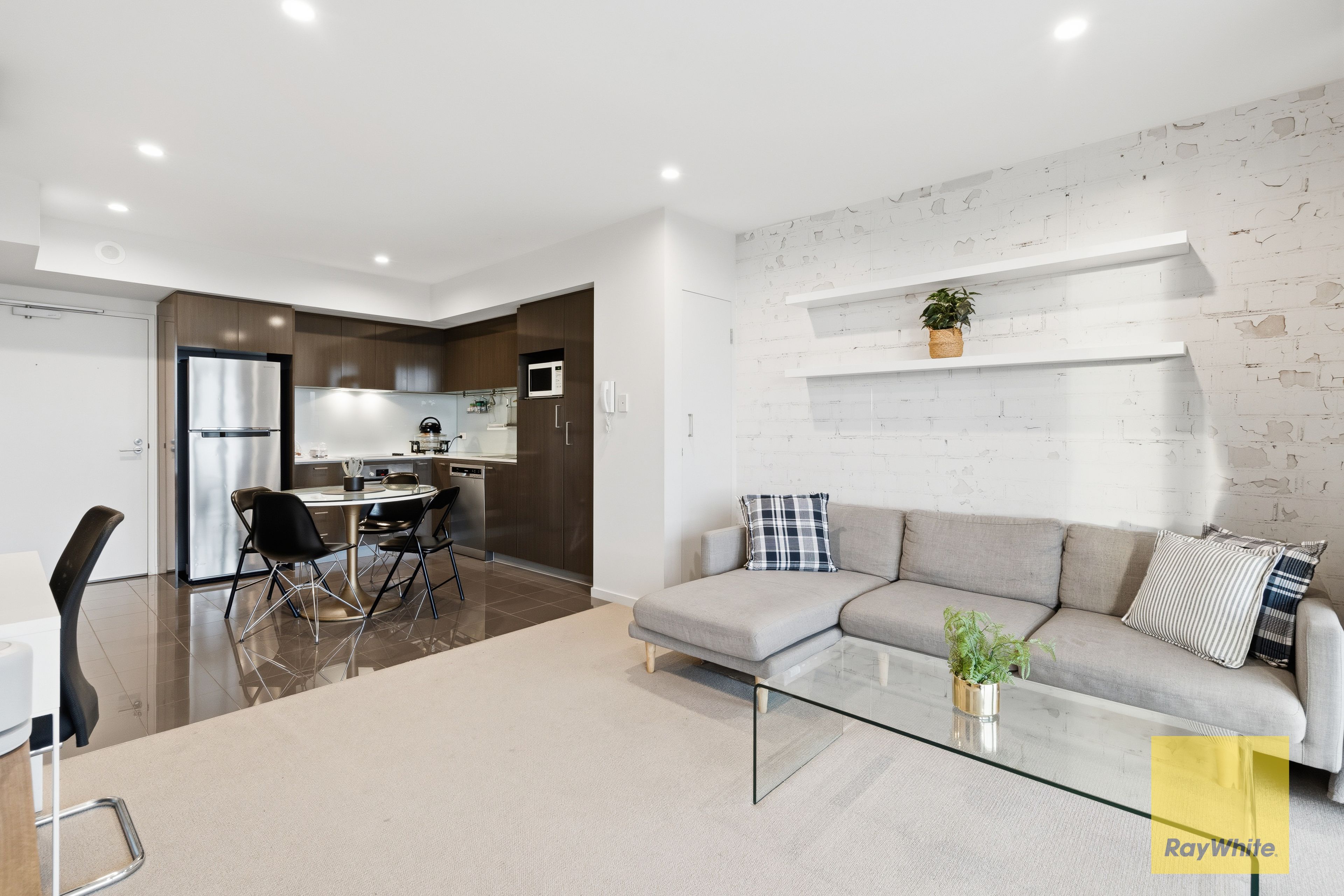 44/3 Homelea Court — photo 11 of 30