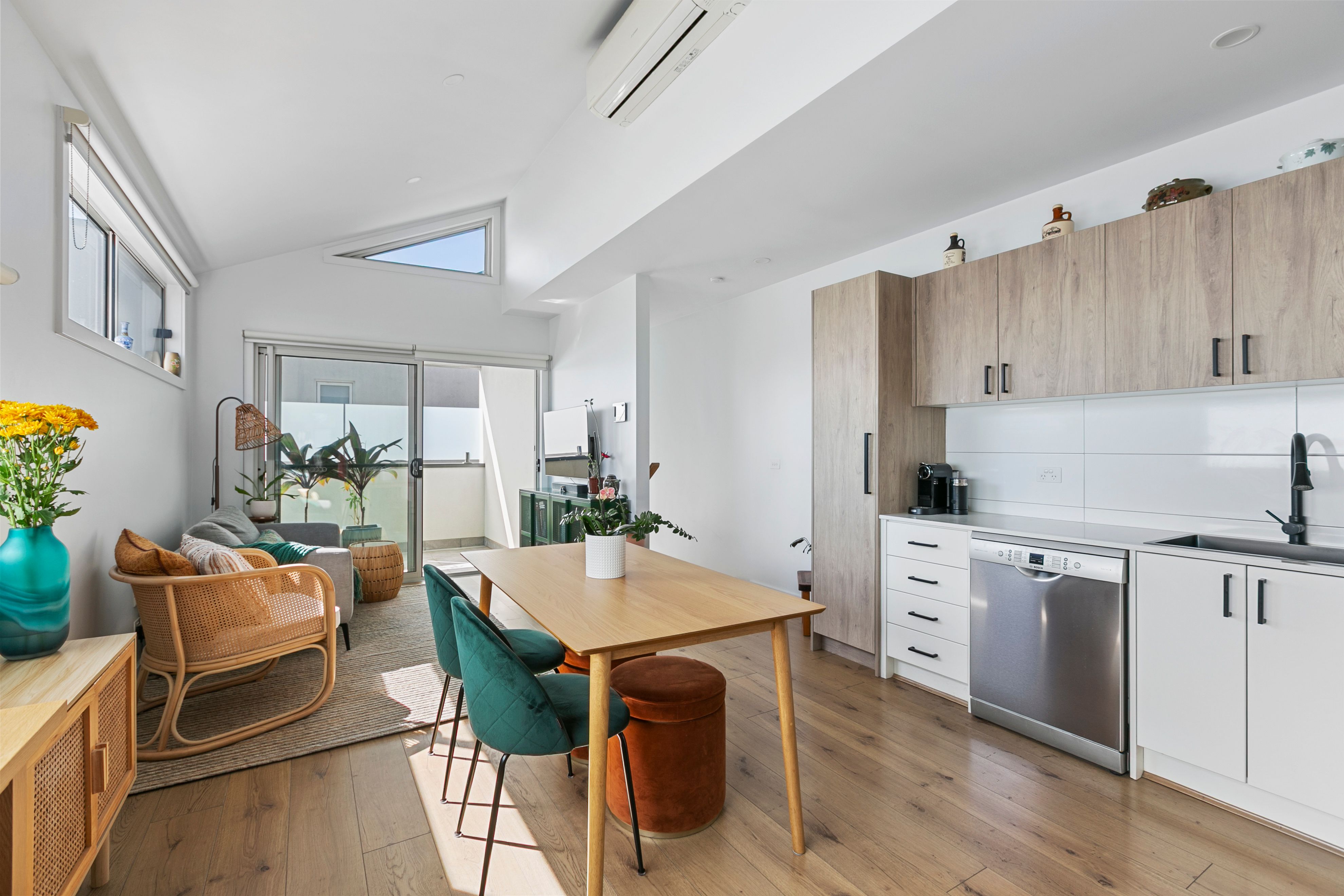 3/49 Roseberry Avenue — photo 4 of 12