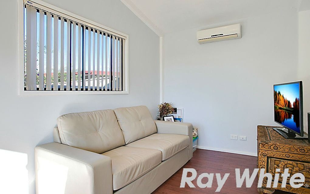 10 & 10a Inverness Road, South Penrith, NSW