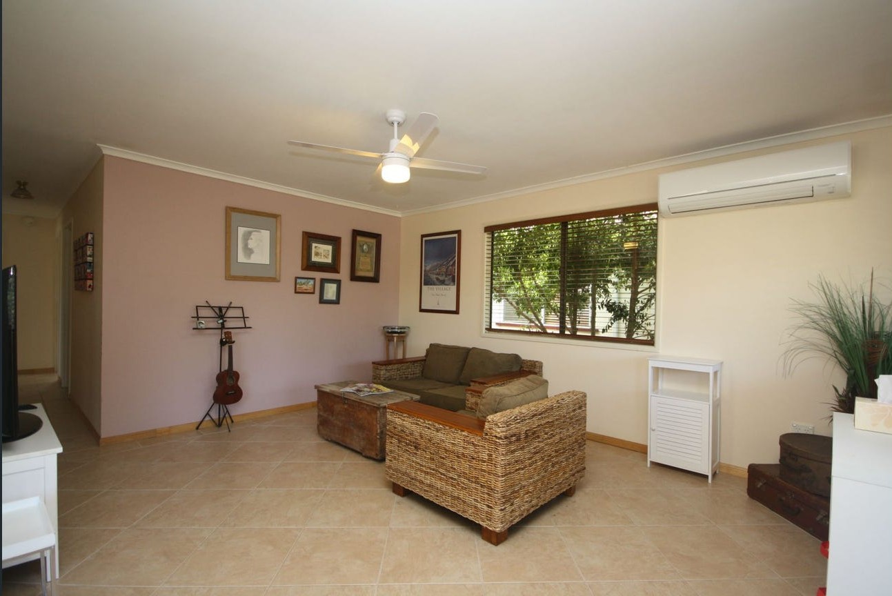 43 Gertrude Street, Redcliffe, QLD 4020