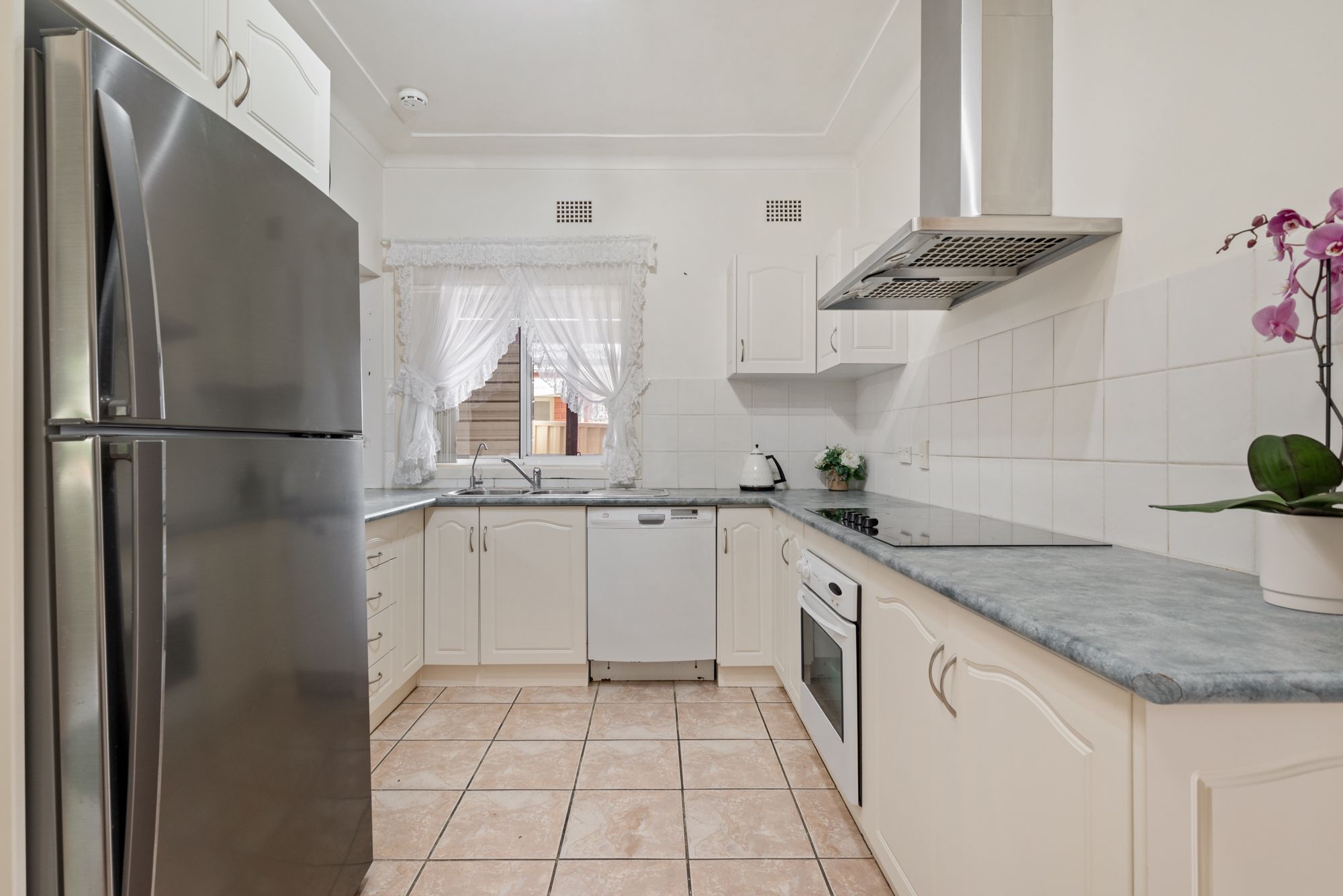 46 paterson Street, Campbelltown, NSW 2560