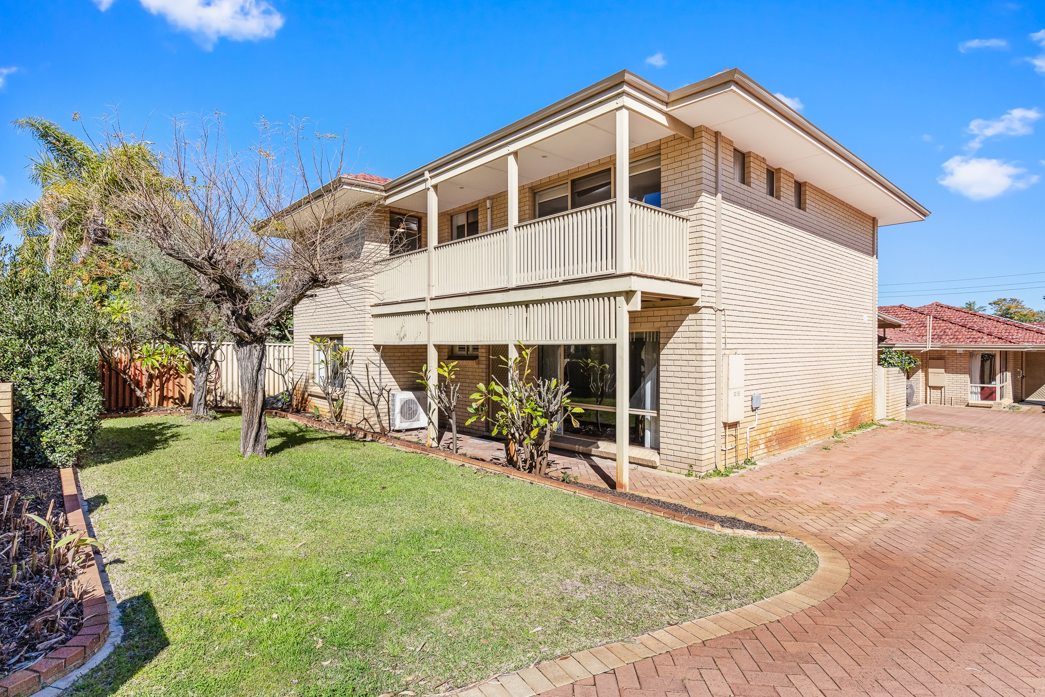 352 Abernethy Road, Cloverdale, WA 6105