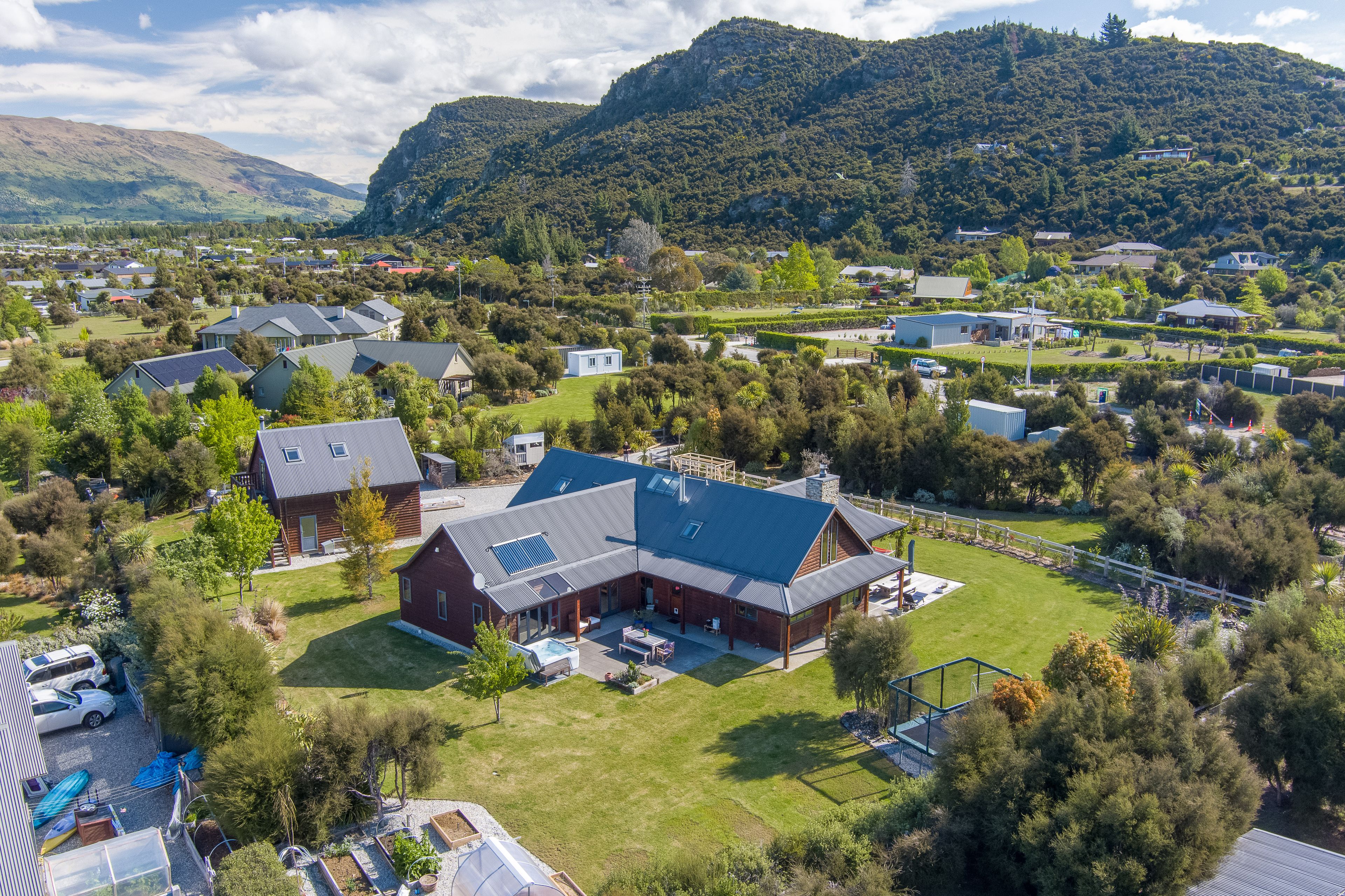 902 Aubrey Road, Wanaka, Queenstown Lakes District 9305 Sold House