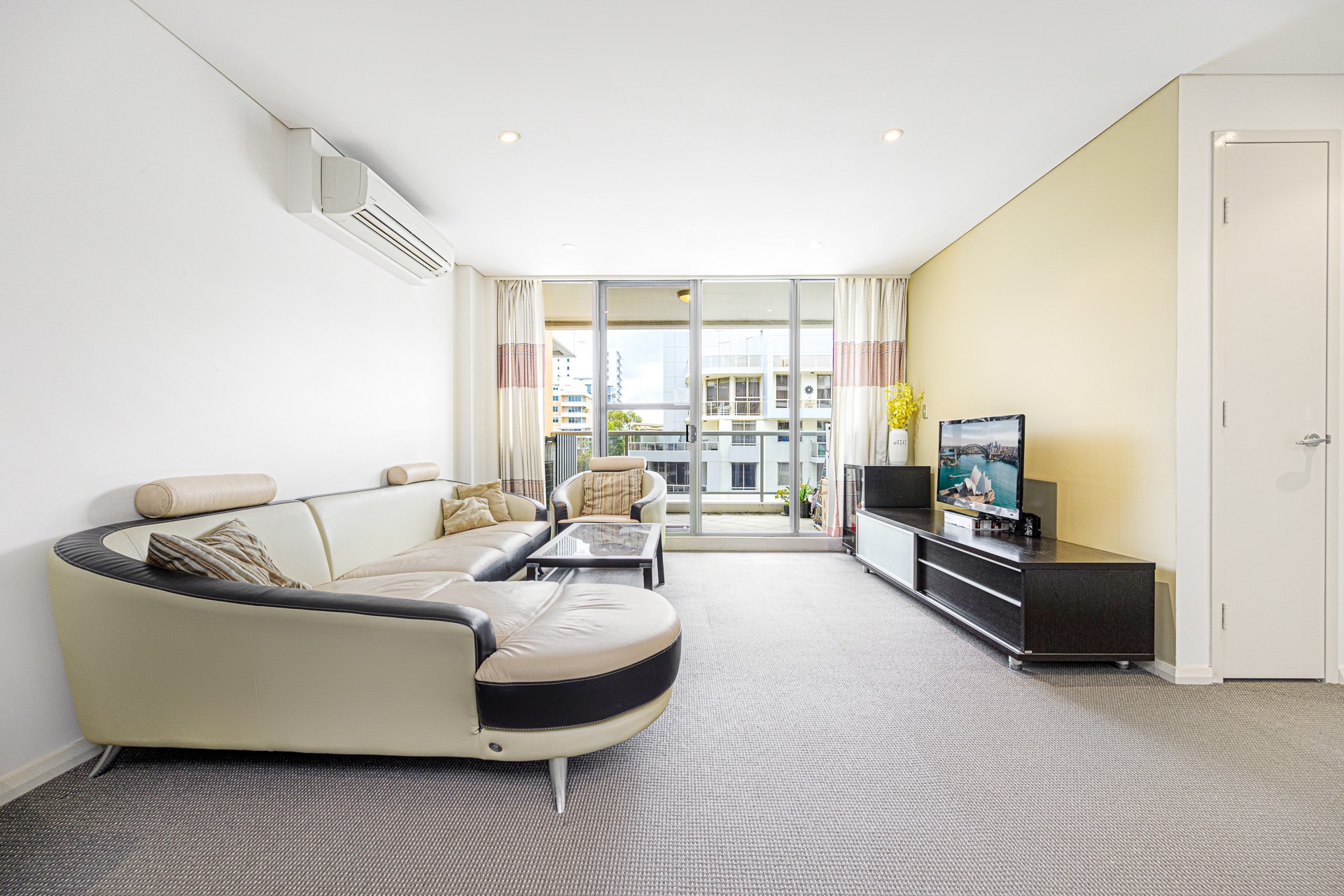 720/7 Potter Street, Waterloo, NSW 2017