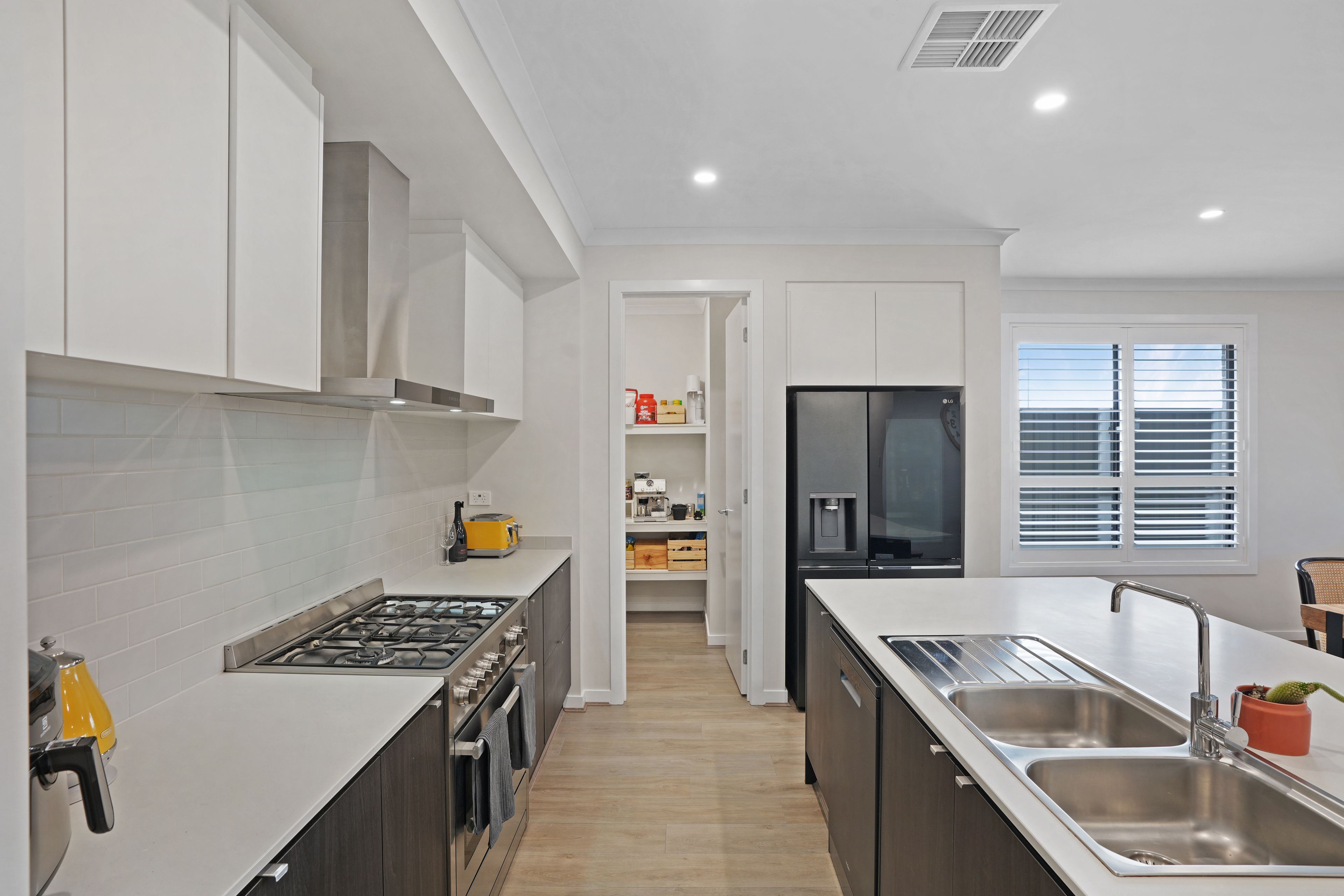 24 Verdello Drive — photo 5 of 16