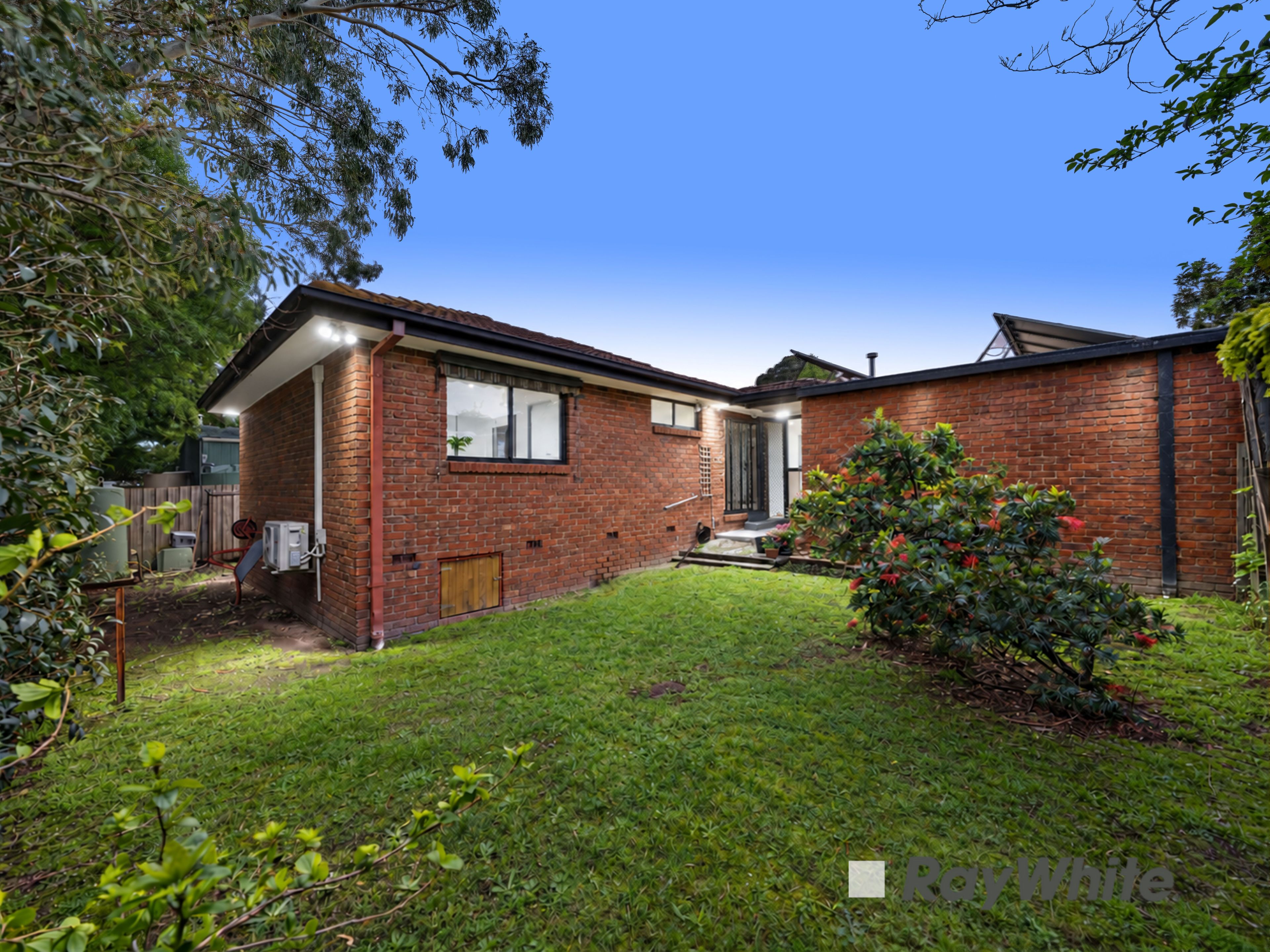 3/30-32 Blackwood Drive — photo 11 of 11