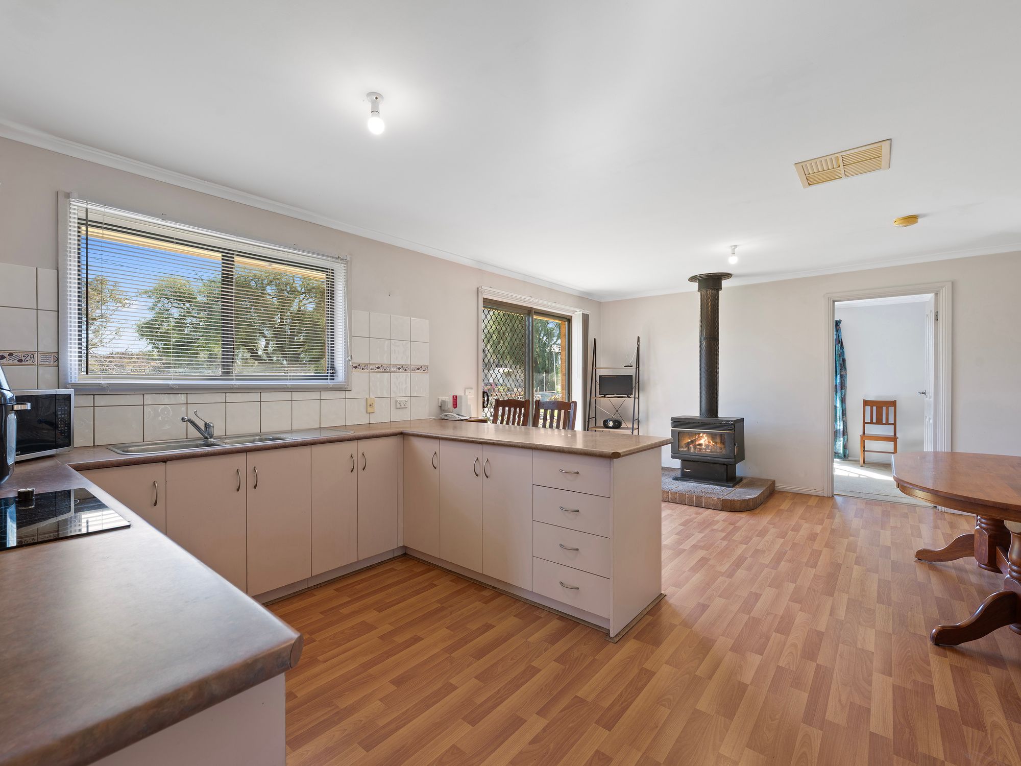 27 Devenish Road — photo 6 of 20